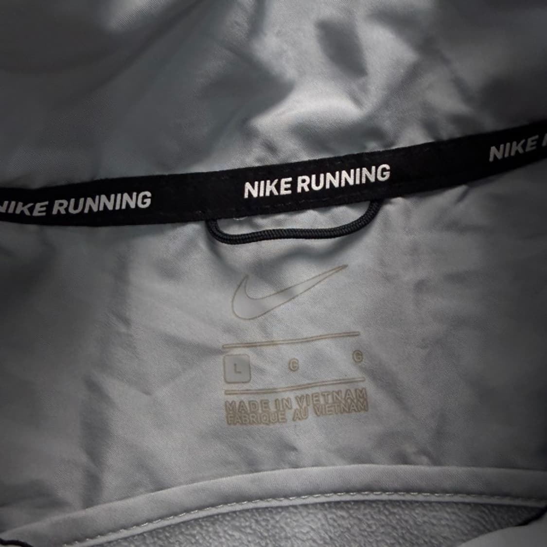 100 나이키 런닝 에센셜 필드 자켓 상품이미지3