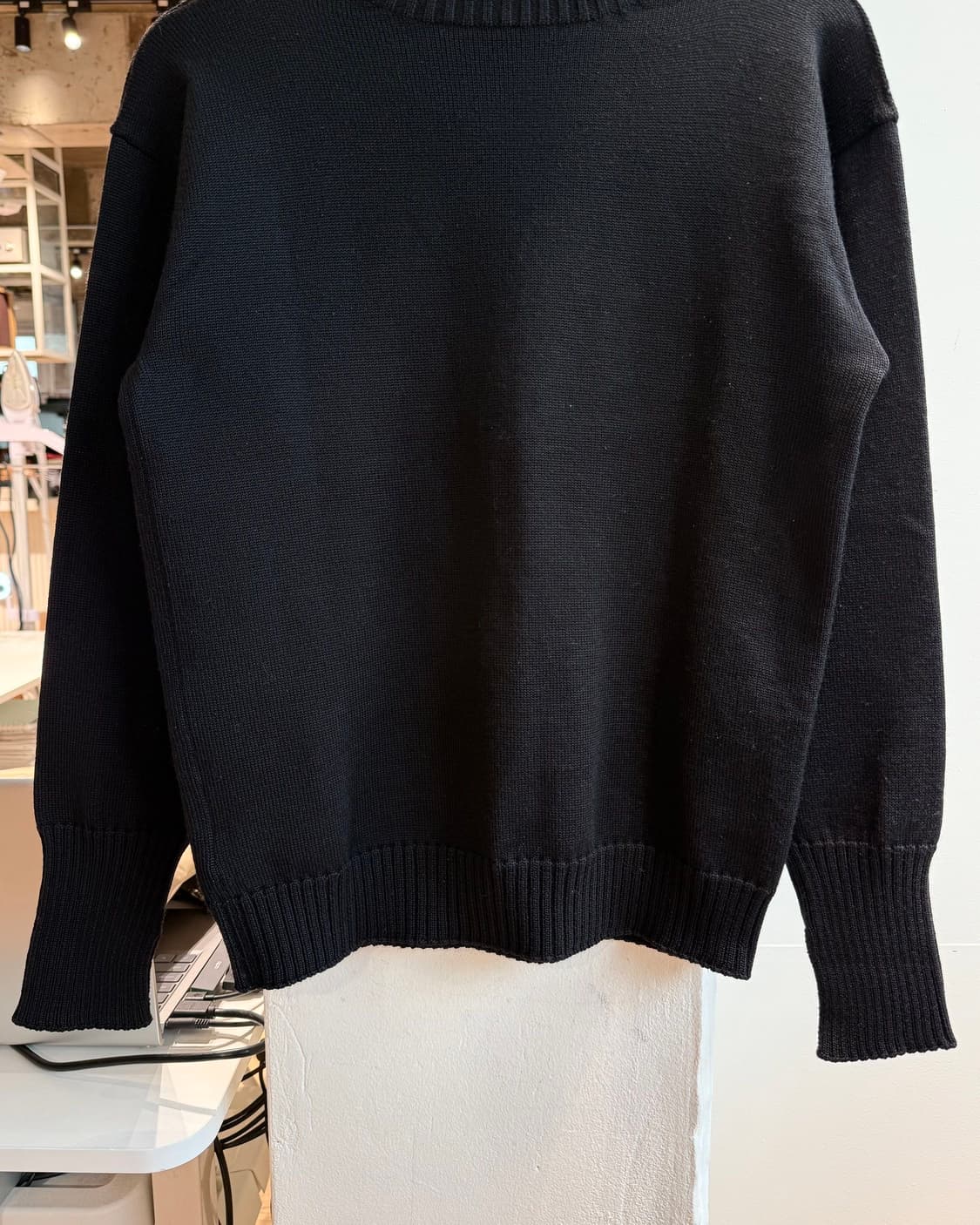 안데르센 안데르센 블랙 울 라운드 니트  상품이미지6