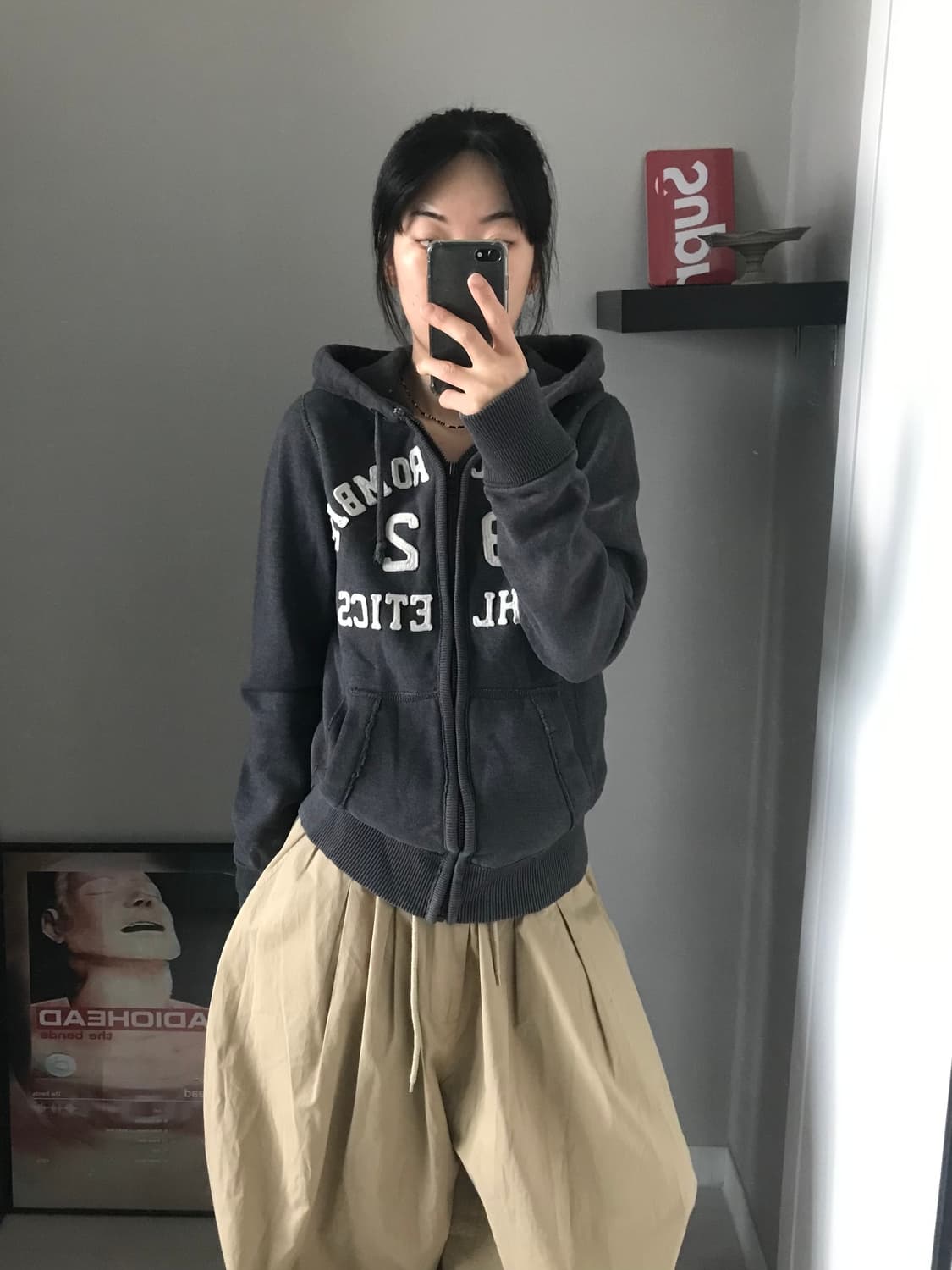 아베크롬비 자수 로고 차콜 후드집업 상품이미지3