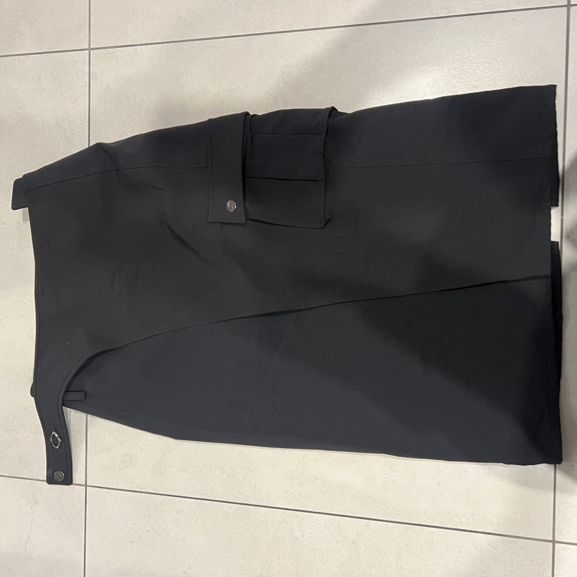 미스치프 카고 차콜 미디 스커트 상품이미지6