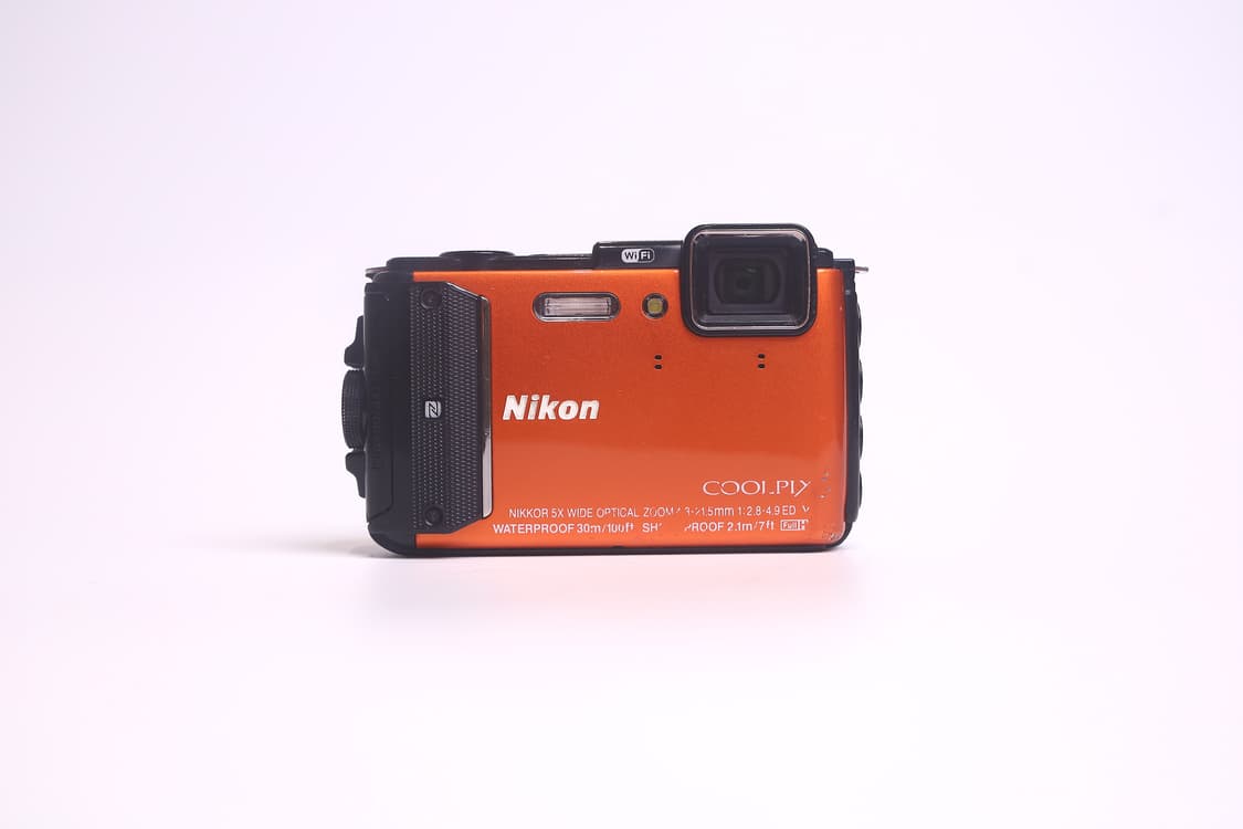 니콘 쿨픽스 AW 130 오렌지  ​(하자 있음, 이체 시 할인) 상품이미지1
