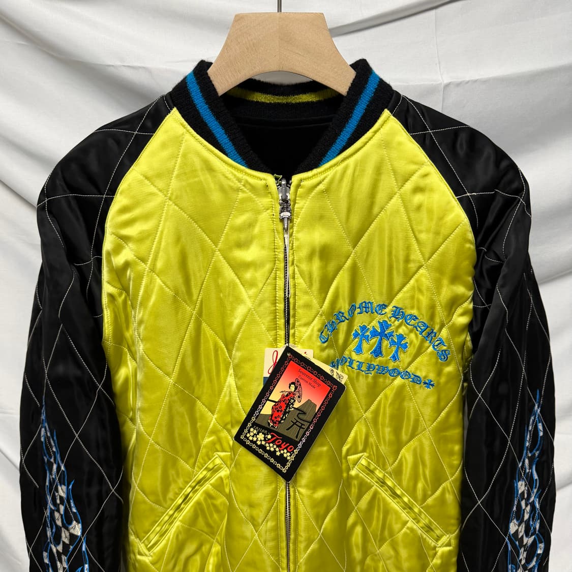 1450판매/새상품 크롬하츠 리버서블 매티보이 스카쟌 봄버 집업 상품이미지7