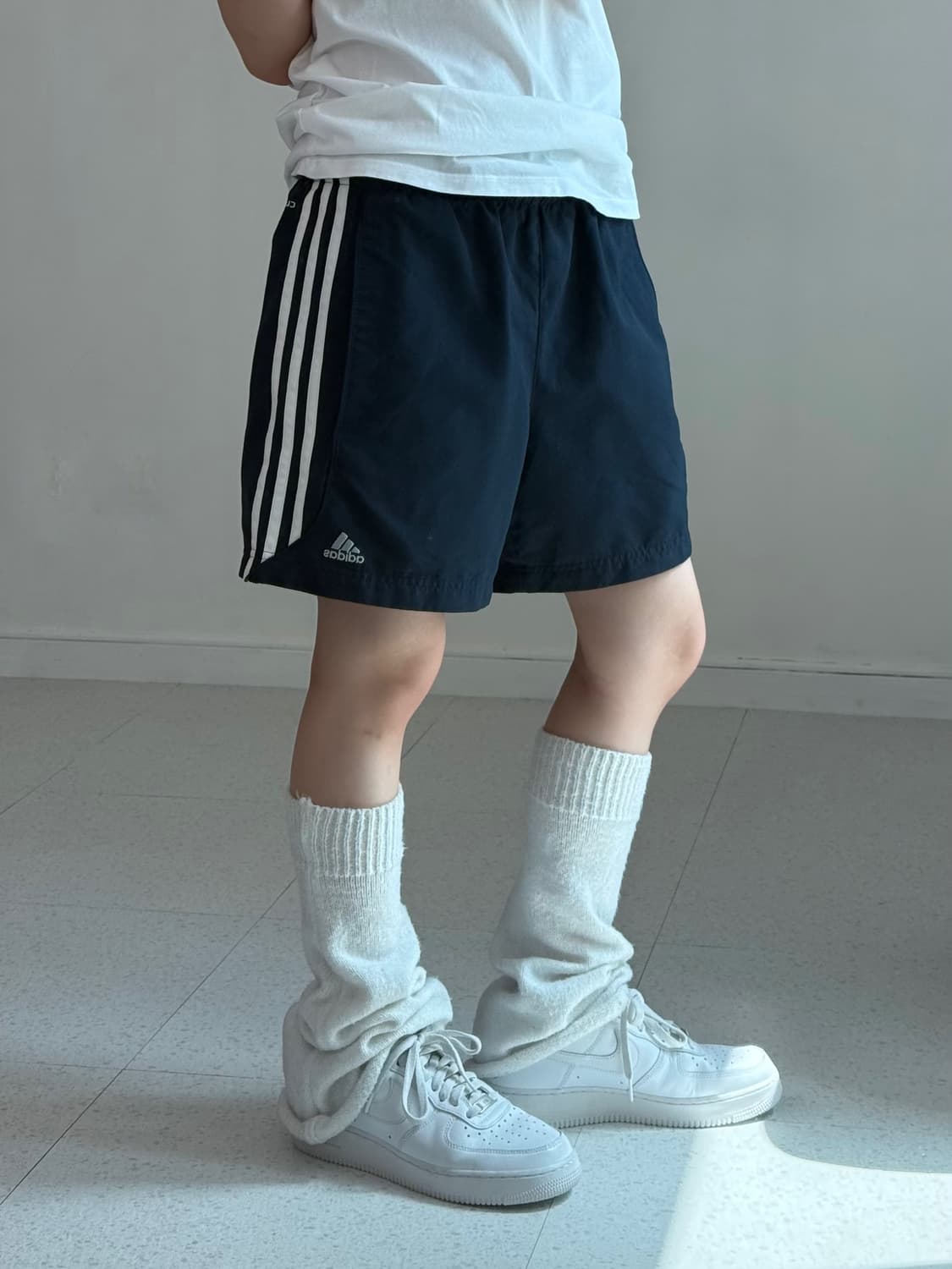 아디다스 네이비 반바지 상품이미지2