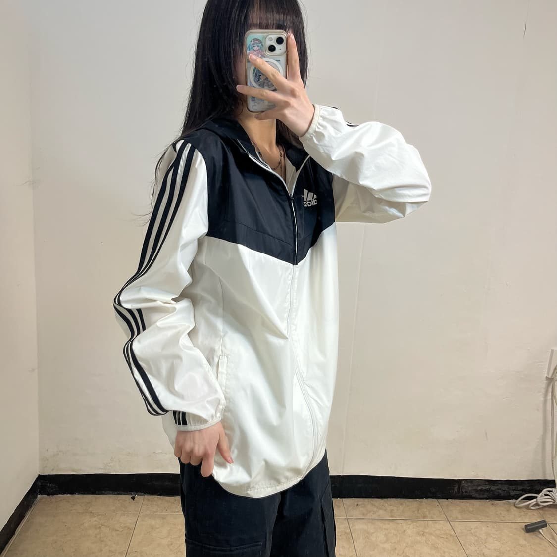Adidas black white windbreaker 상품이미지2