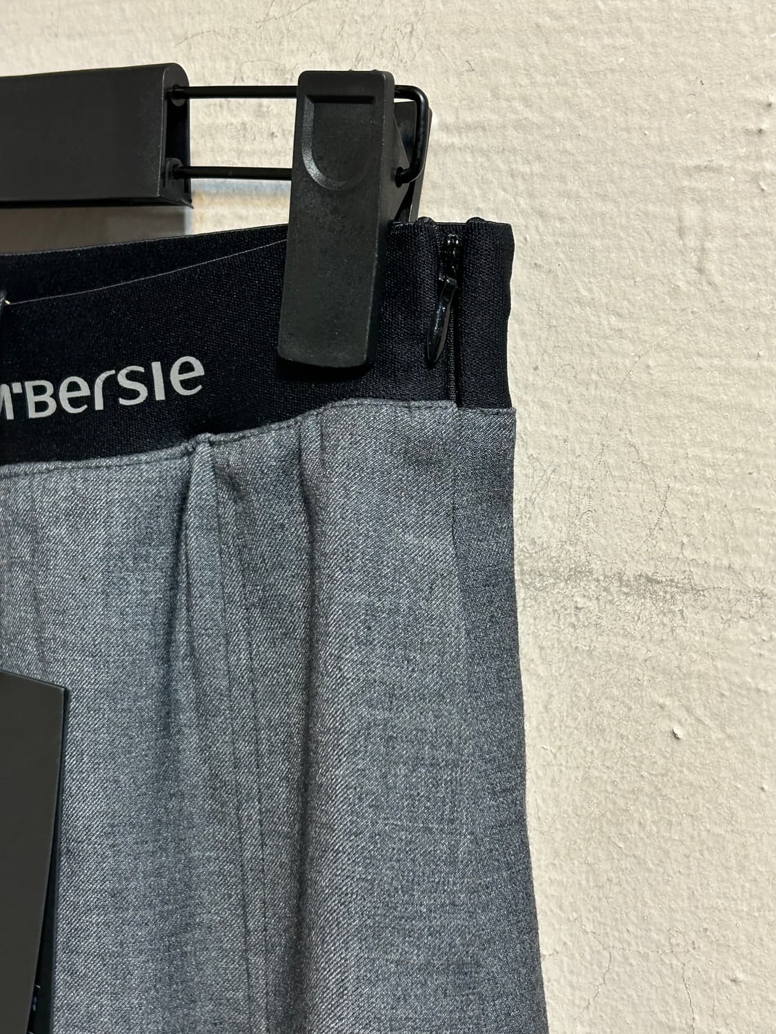 (deadstock) 엠버시 하이웨스트 플리츠 미디 스커트 상품이미지4