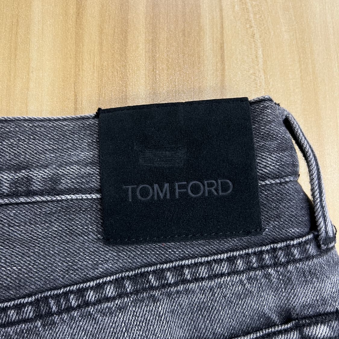 Tomford 톰포드 슬림핏 그레이 워싱 데님 팬츠 36 상품이미지7