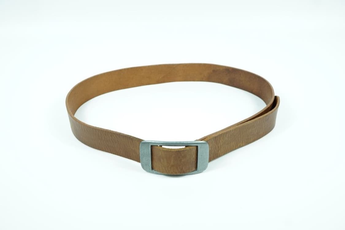 아메카지 무드 에이징 브라운 통가죽 슬라이드 벨트 상품이미지4