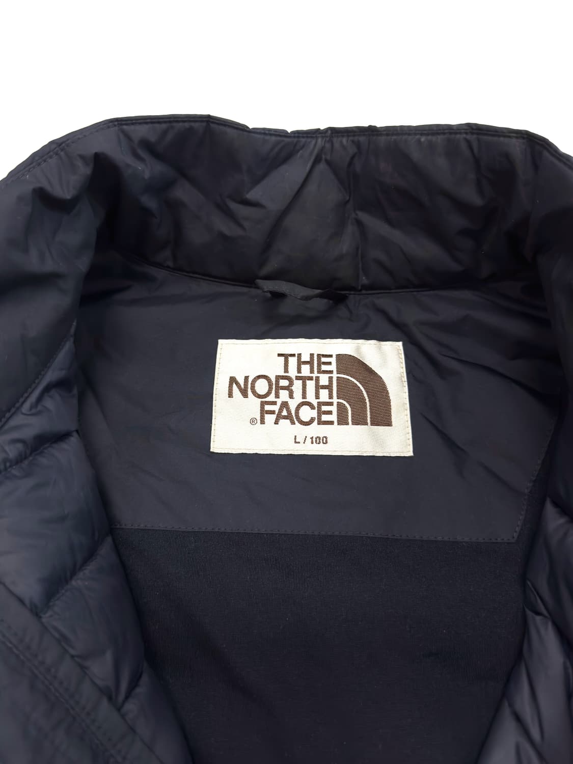 노스페이스 경량패딩 상품이미지4