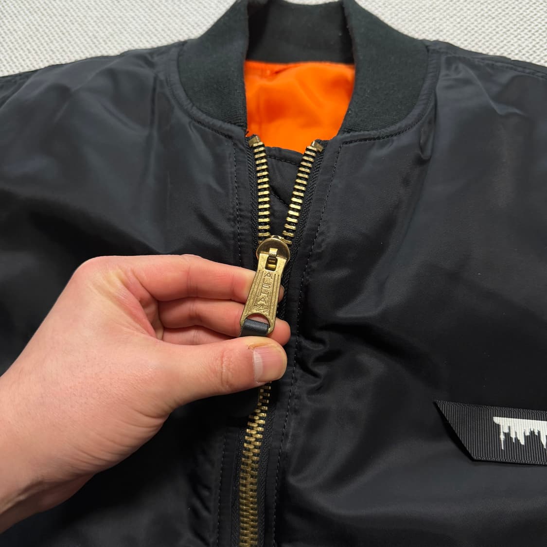 알파인더스트리 블랙 MA-1 항공점퍼 KOREA 탭 상품이미지5