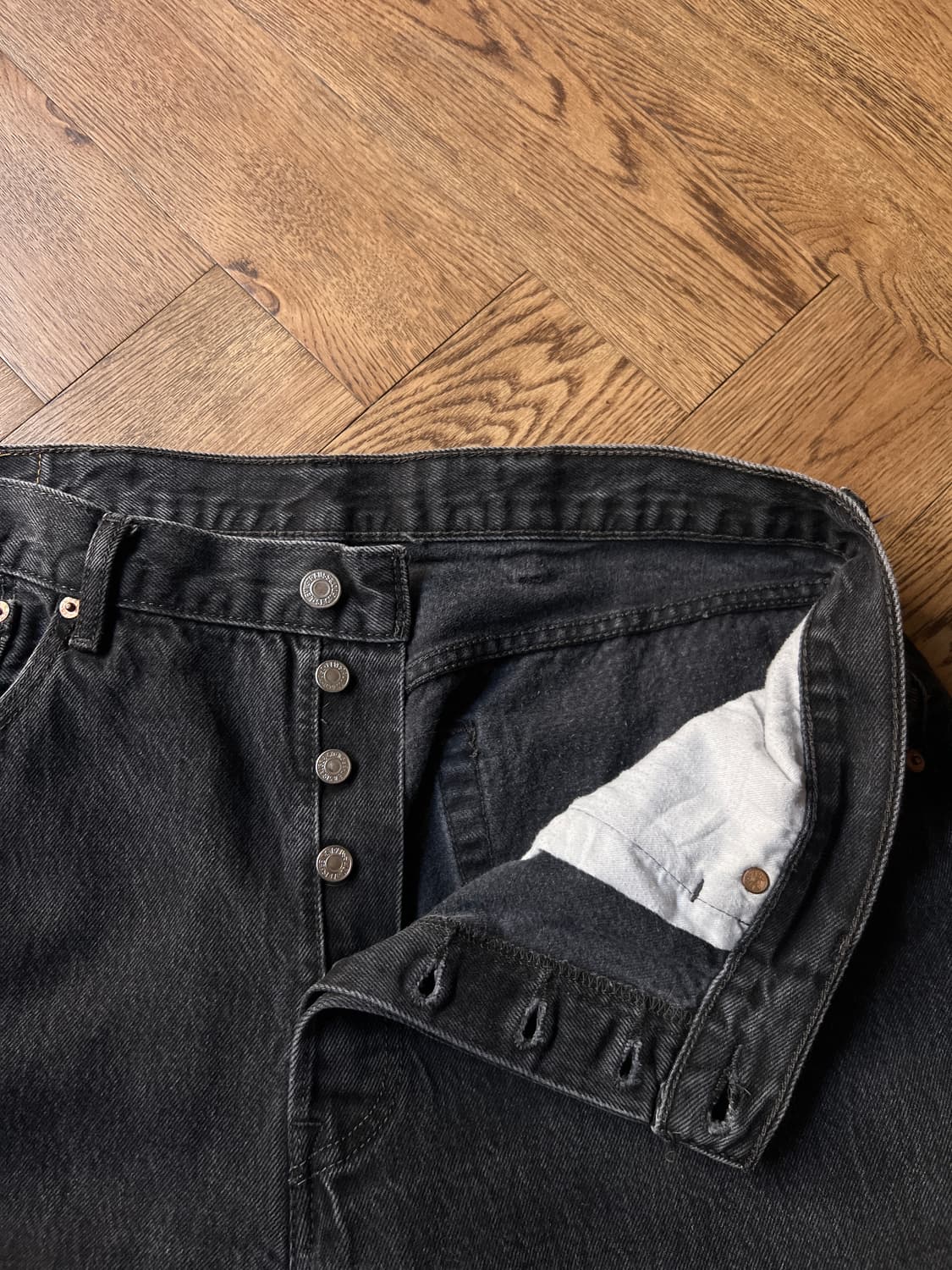 [38]리바이스 USA 501 스트레이트 흑청 데님 팬츠 상품이미지3