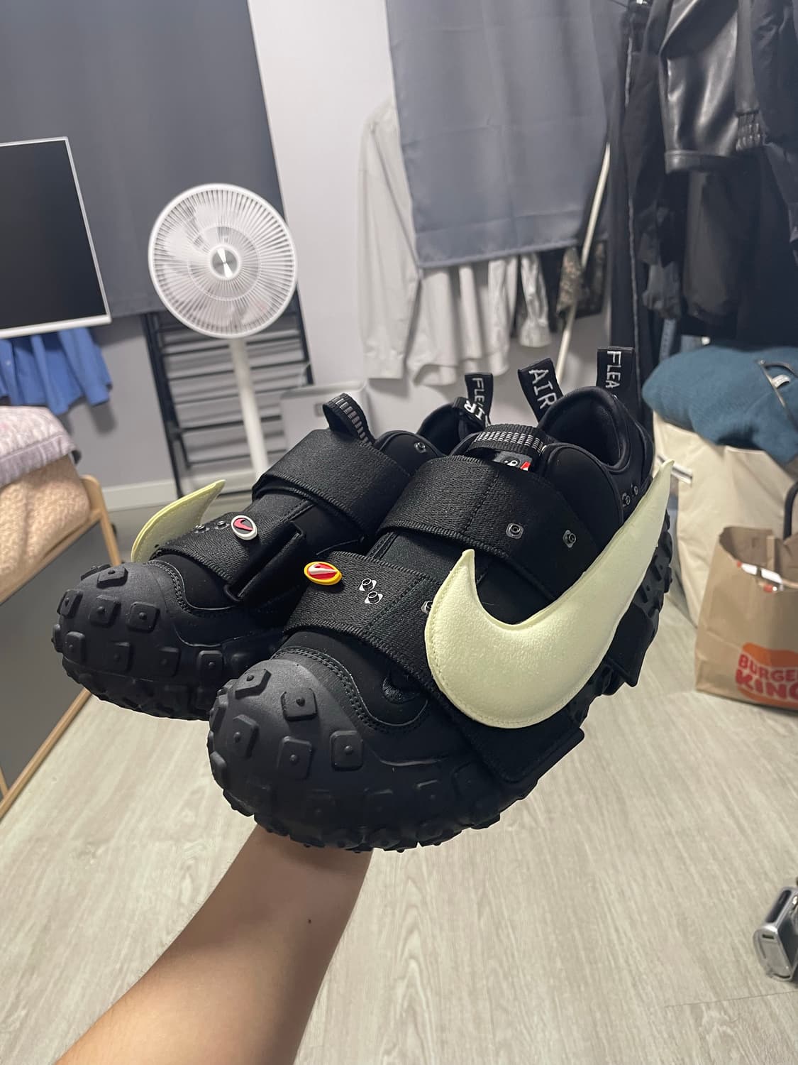 나이키 CPFM 에어 플리 2 블랙 알라바스터 상품이미지1