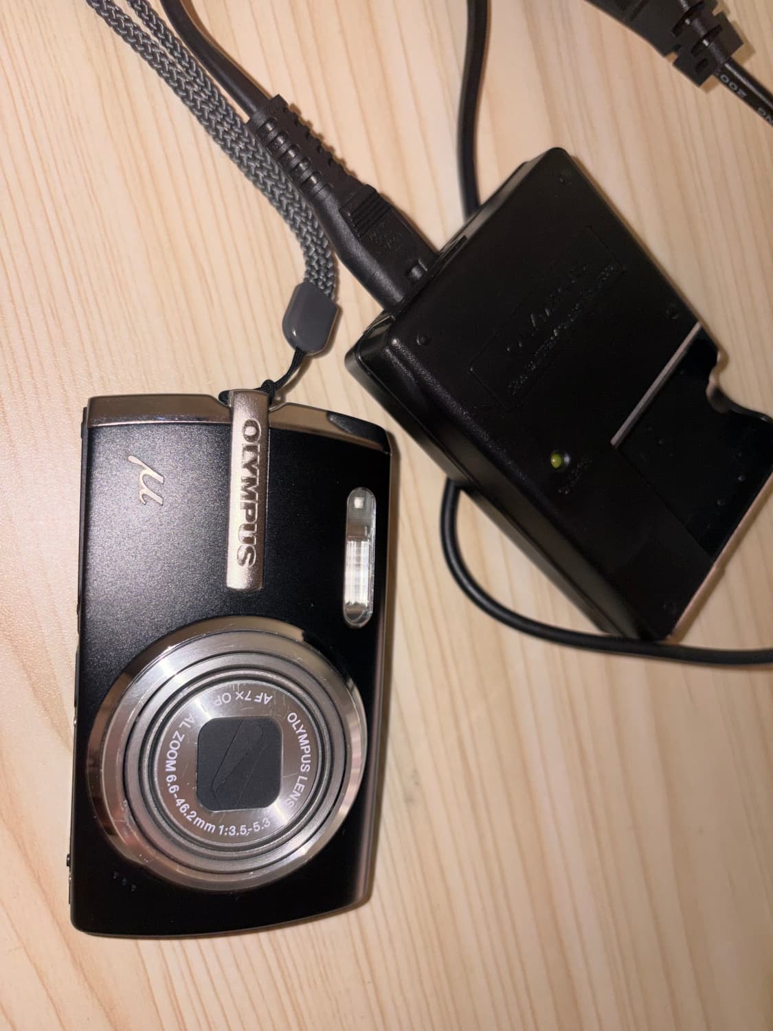 디카 올림푸스 뮤 1010 팝니다 상품이미지1