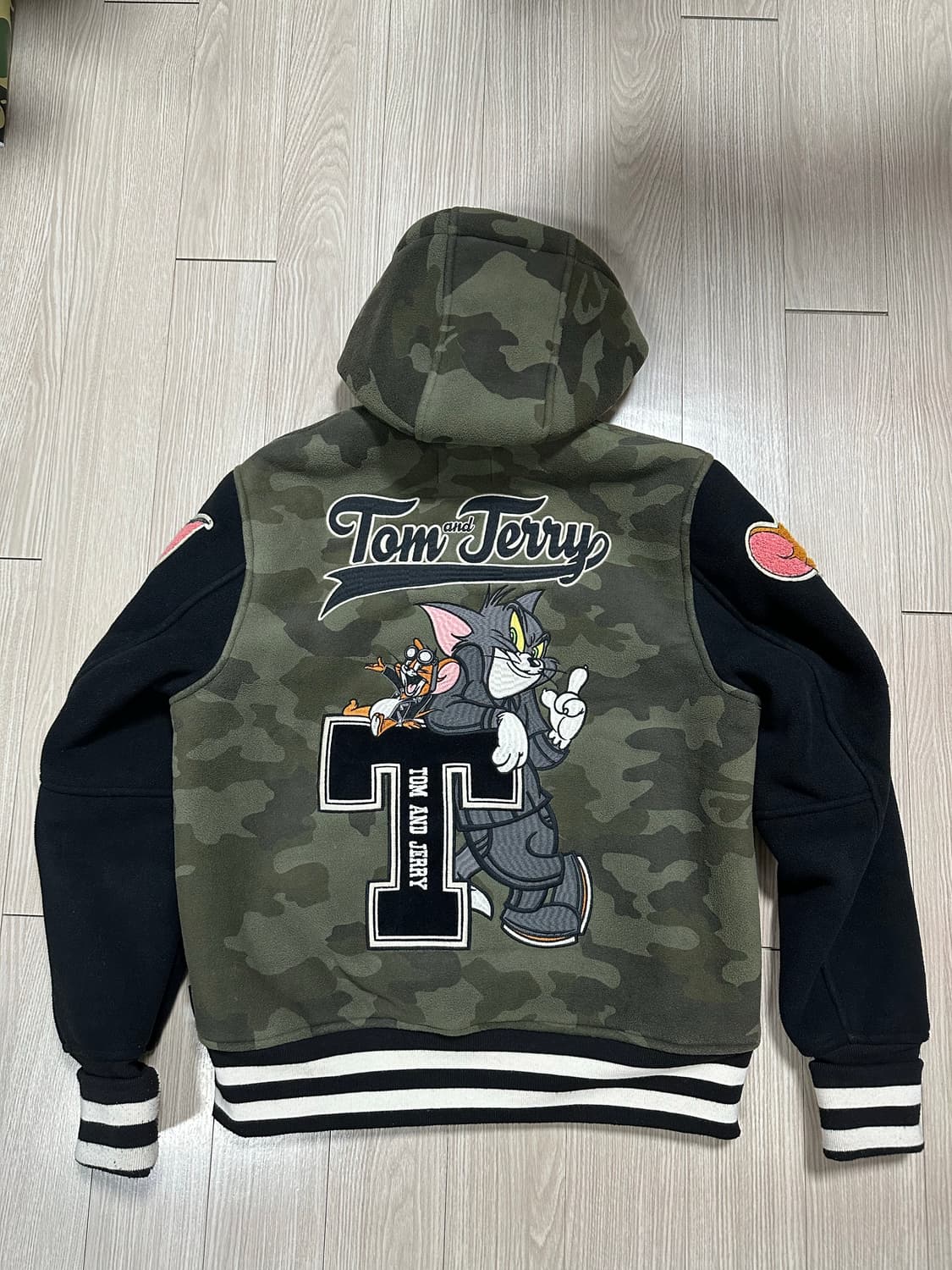 밴슨 톰과제리 콜라보 카모바시티 상품이미지2