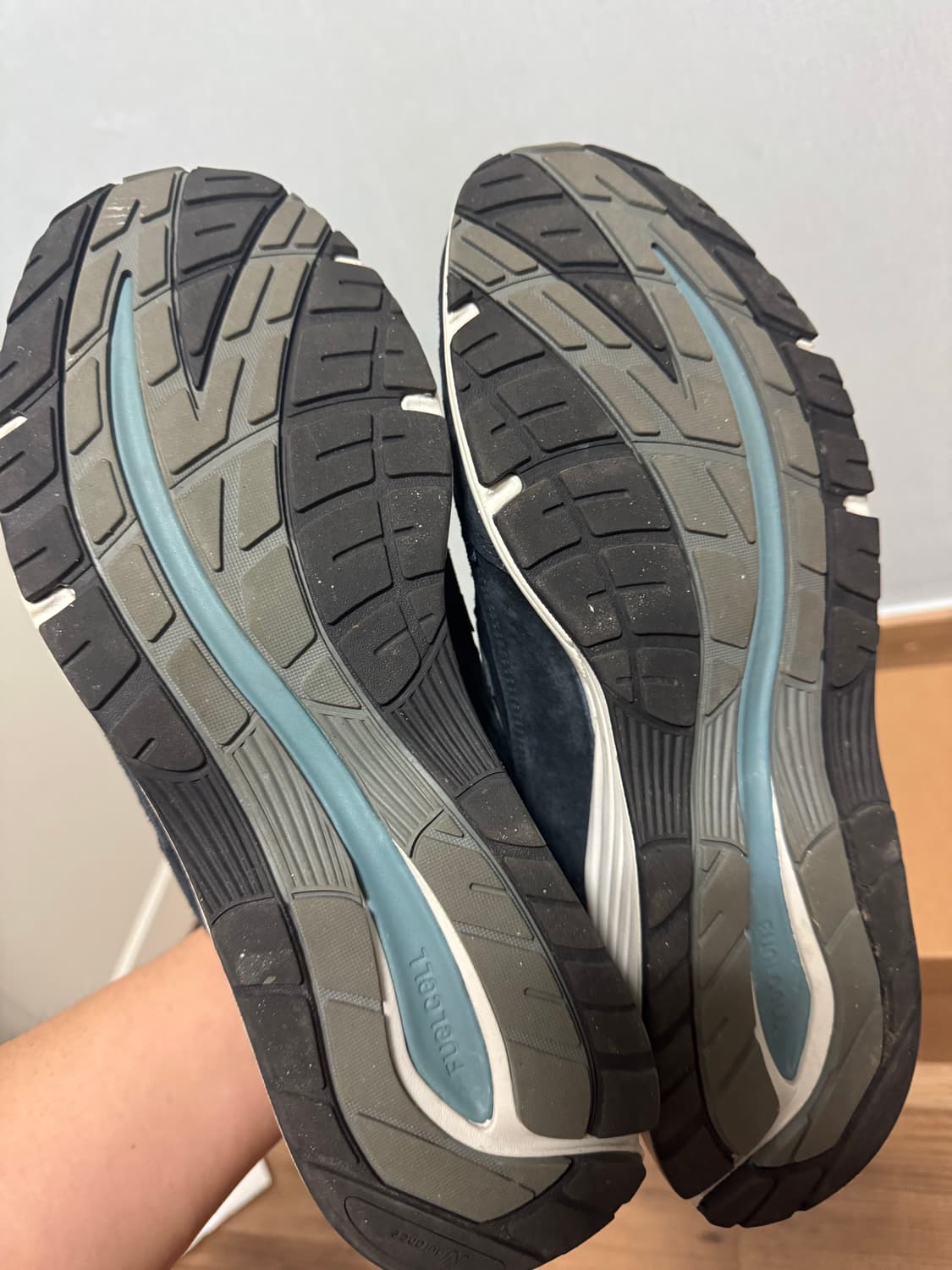 뉴발란스 991 네이비 상품이미지4