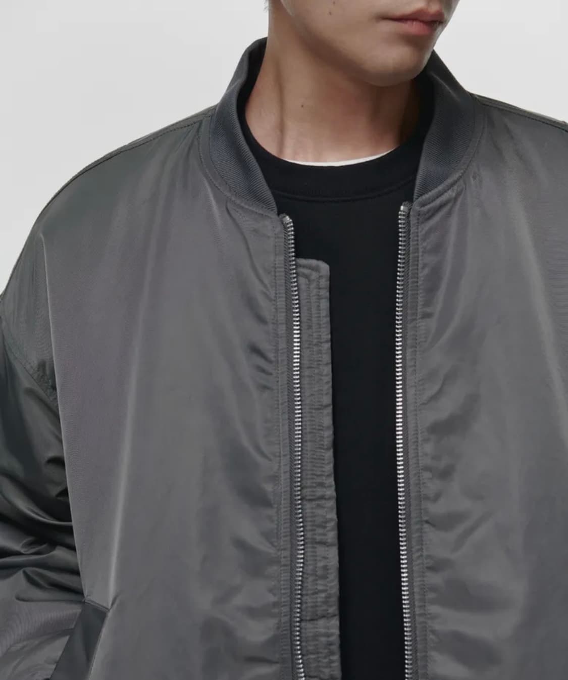 무신사스탠다드 항공점퍼/MA-1자켓 판매합니다 상품이미지4