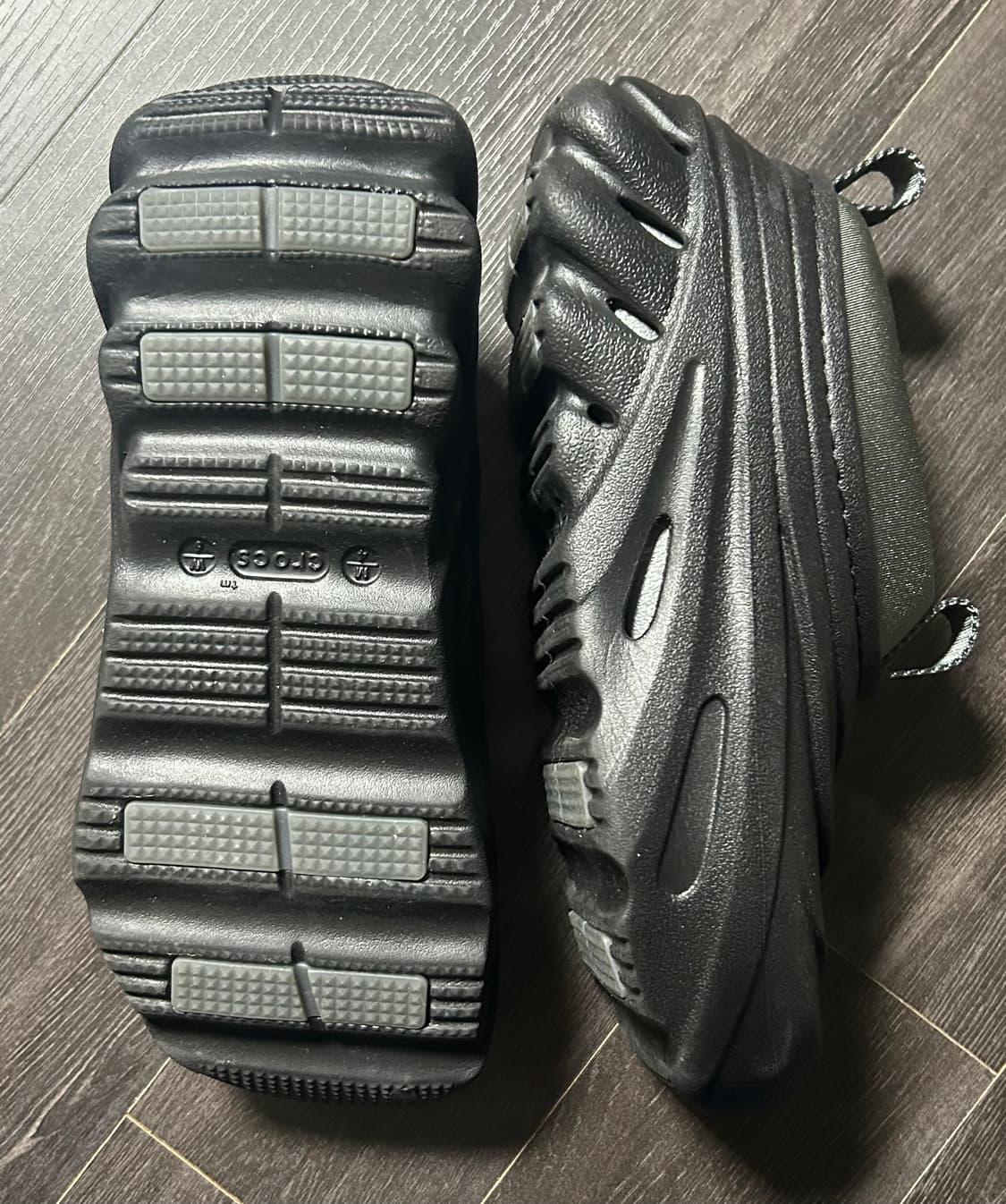 크록스 에코 스톰 미드나잇 m4 (230) 상품이미지6