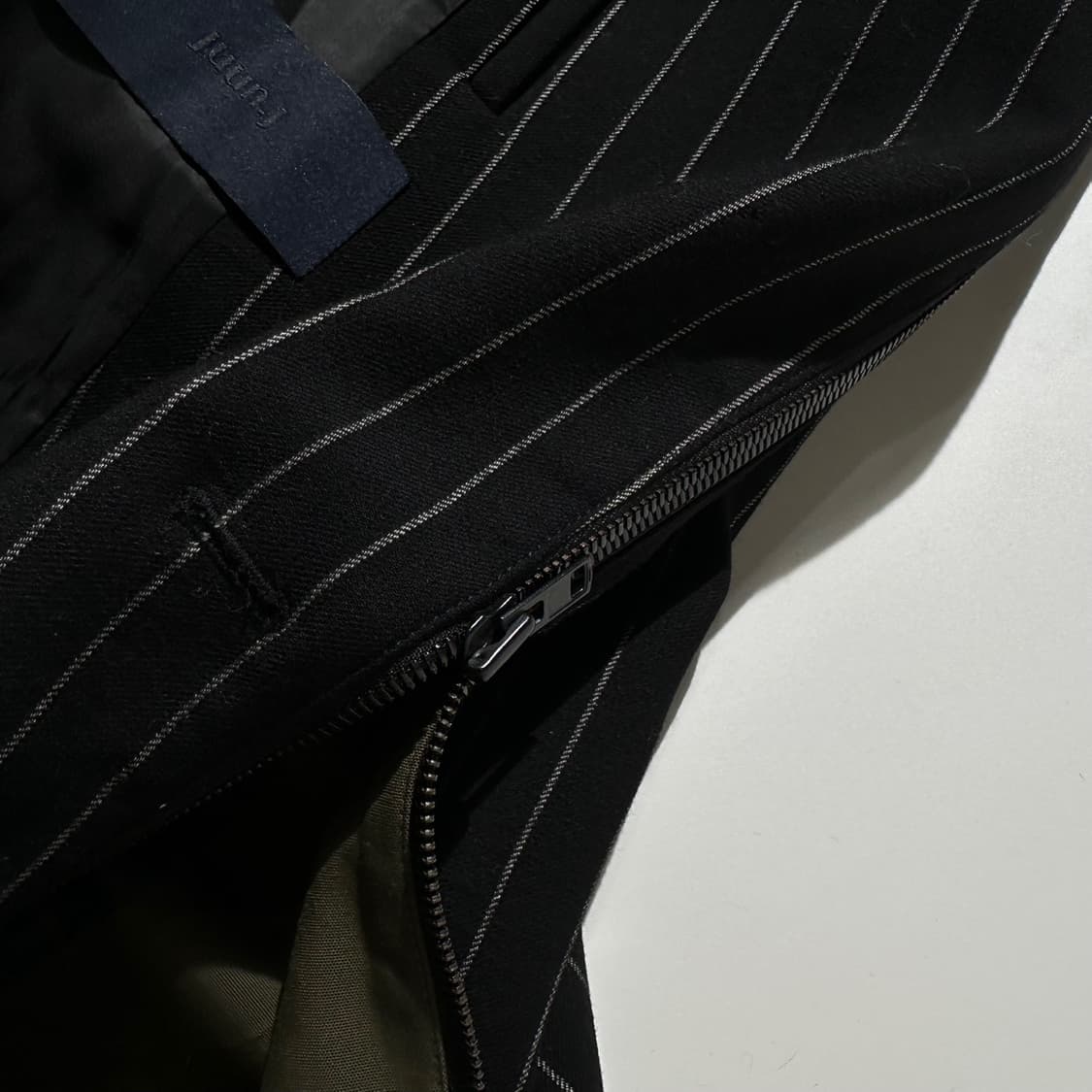 준지 핀 스트라이프 유틸리티 라이너 더블 브레스티드 롱코트 상품이미지8