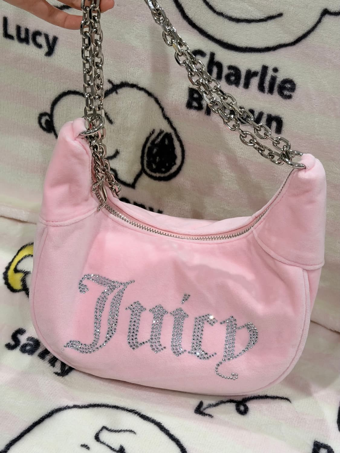 [신상✨프리뷰세일] 쥬시꾸뛰르 핑크 벨벳 체인호보백 상품이미지2