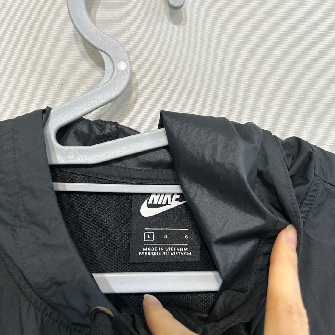 나이키 여성 윈드러너 바람막이 L 90  상품이미지2