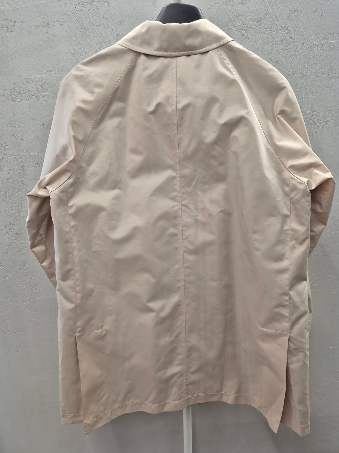 버버리 베이지 폴리에스터 코트 상품이미지3