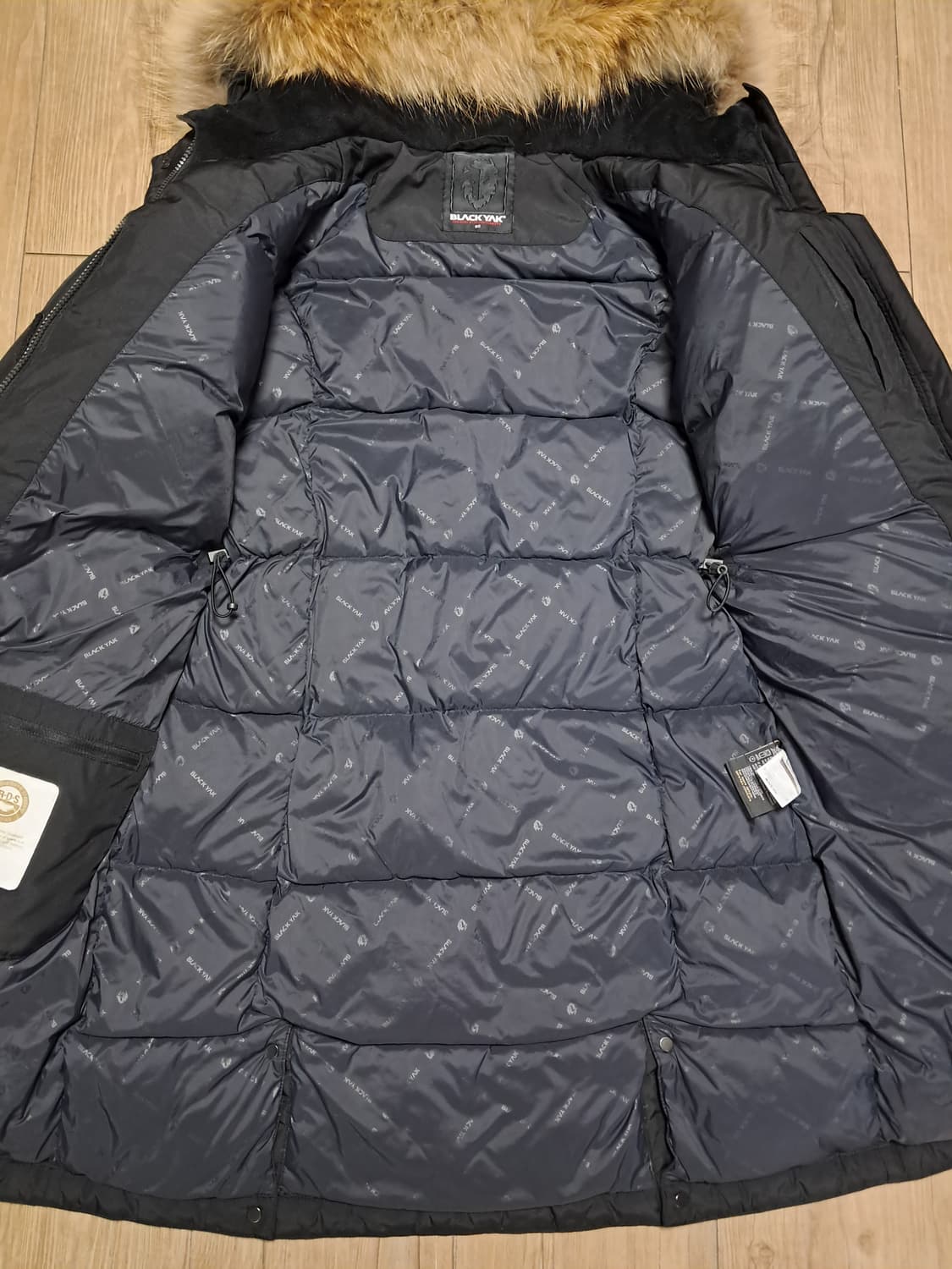 블랙야크 여성 고어텍스 롱패딩 95 상품이미지4