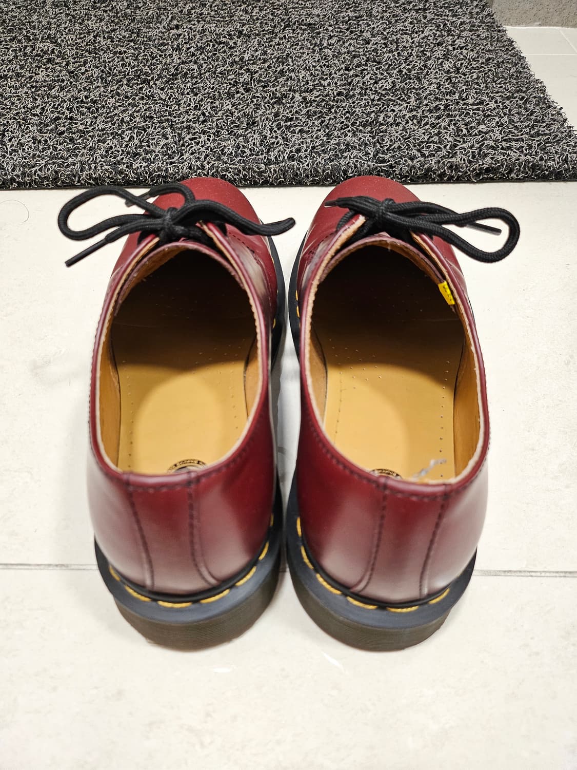 닥터마틴 1461 체리레드 상품이미지3