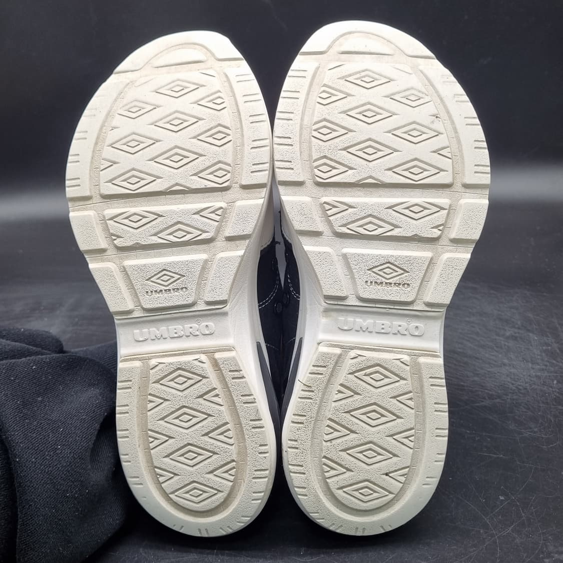 엄브로 토비 운동화240 상품이미지3