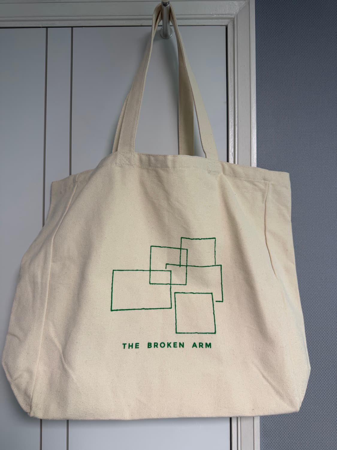 더브로큰암 파리 에코백 상품이미지2