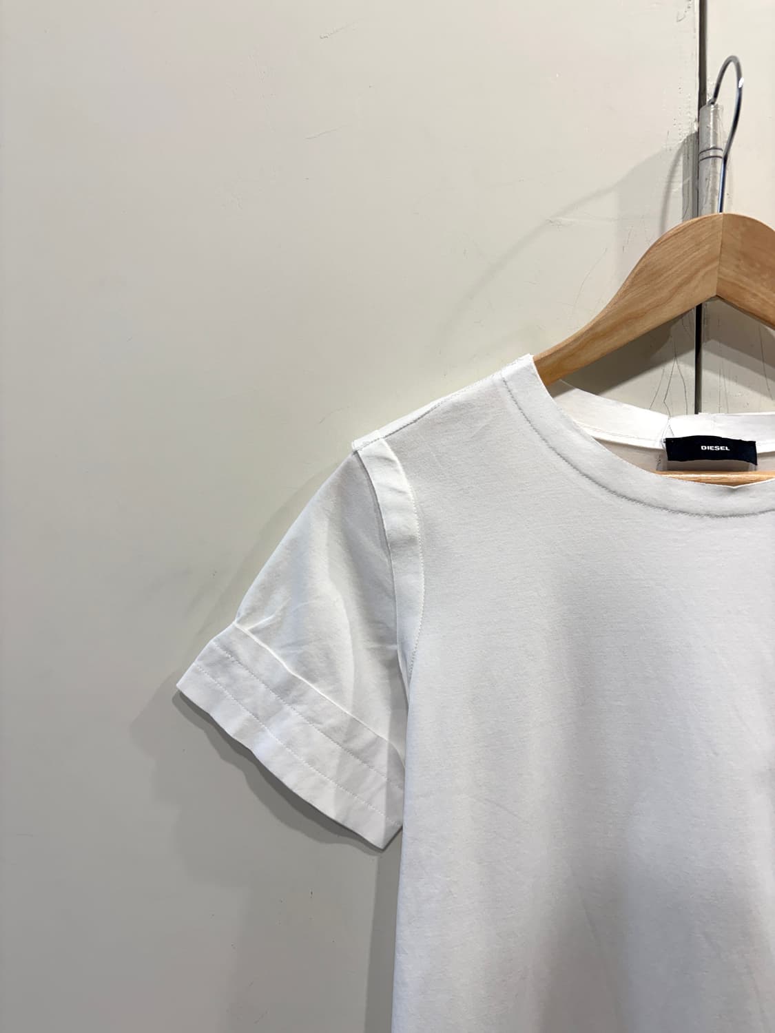 디젤 스트랩 코튼 반팔 티셔츠 상품이미지3