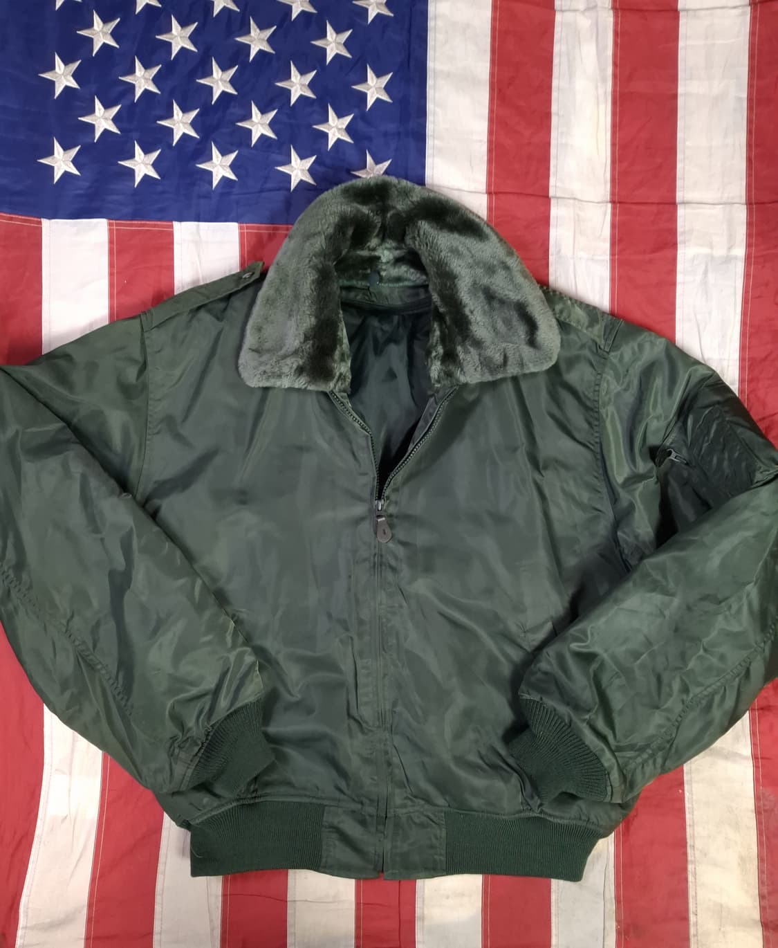 서울의봄 90's 새제품 국군 장교용 MA-1 항공점퍼 상품이미지2