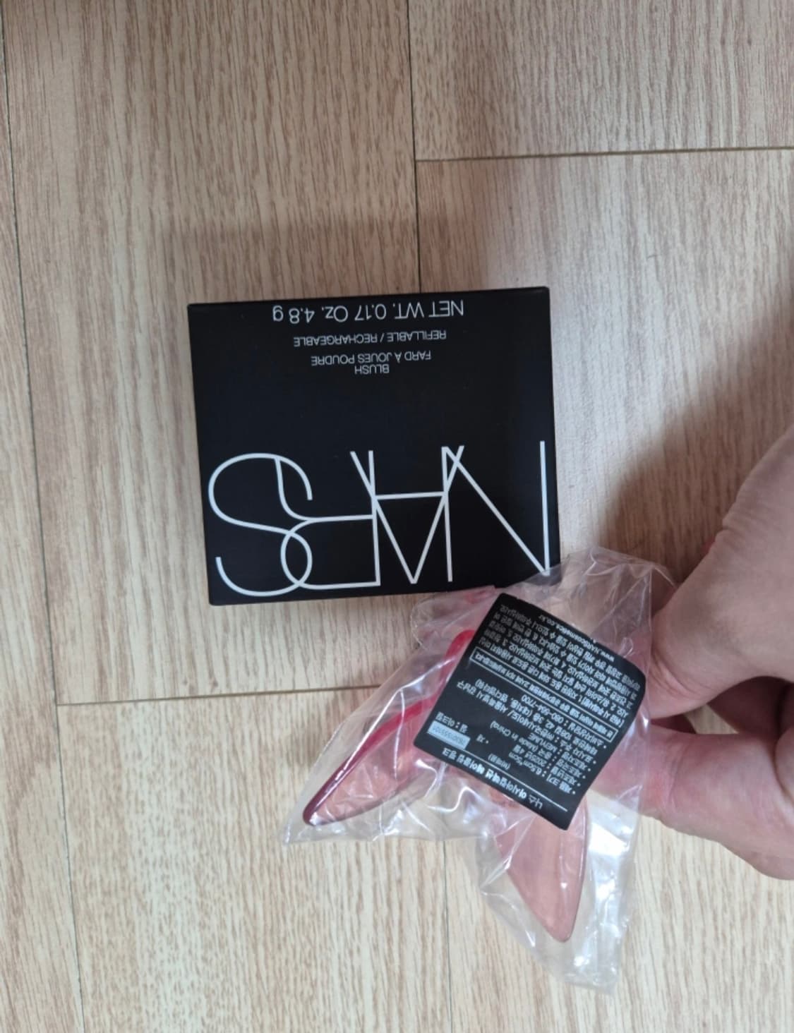 [새상품] 나스 아이코닉 블러쉬 블러셔 4.8g (단독 헤어클립 포함) 상품이미지2