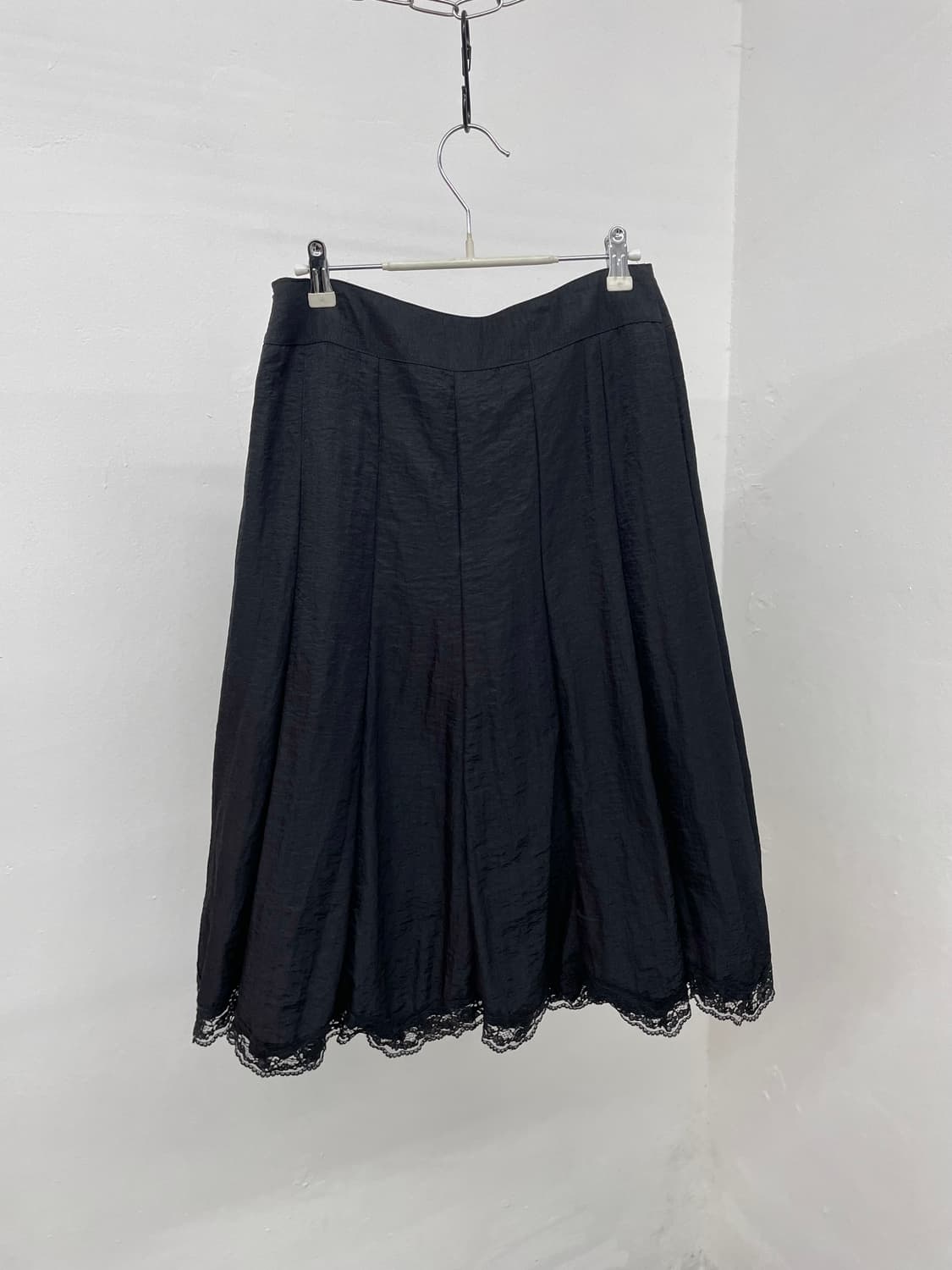 블랙페어리 자수 스커트 상품이미지7