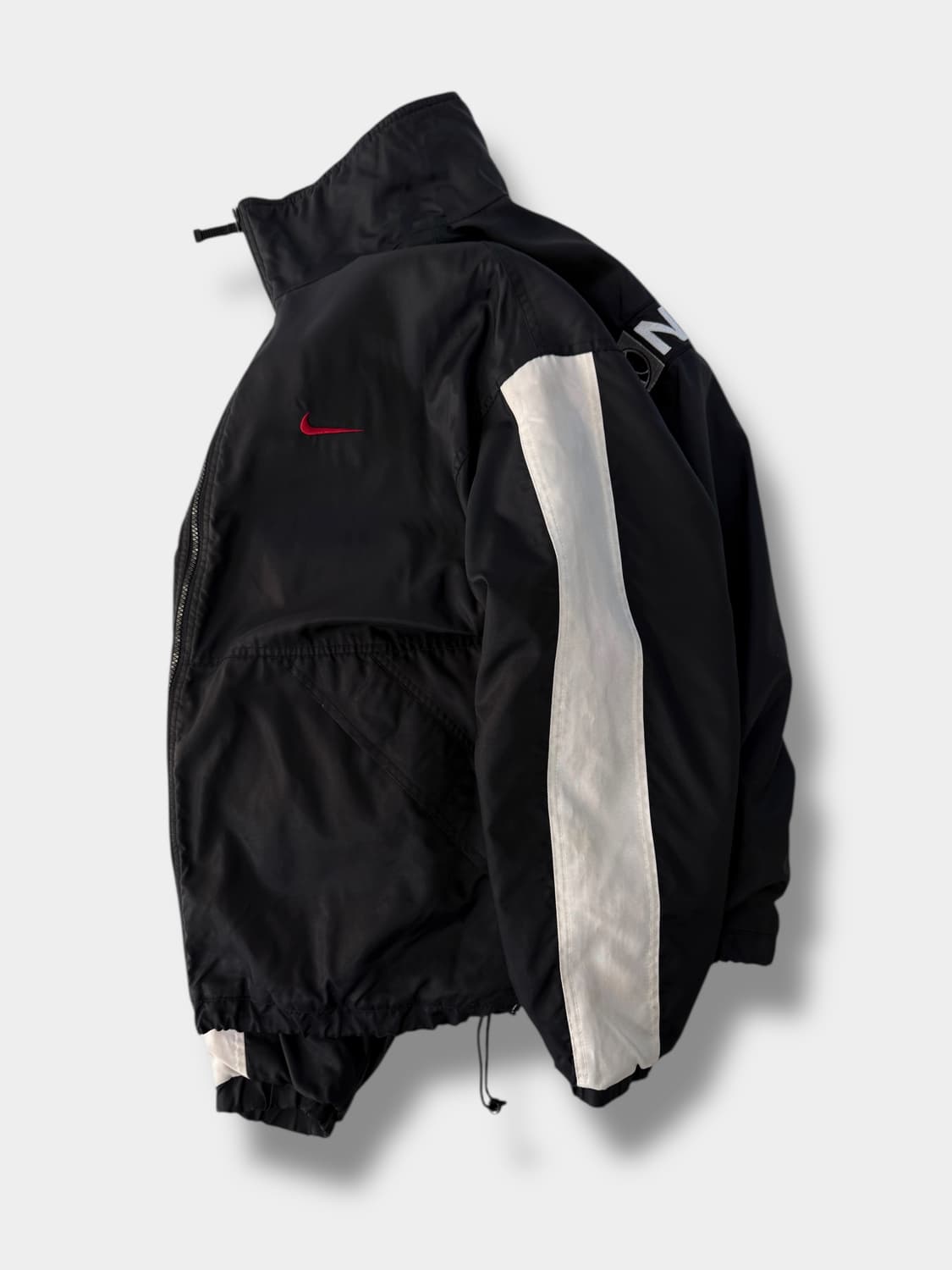 나이키 90‘s 루즈핏 올드스쿨 배색 트랙 바람막이 점퍼 상품이미지3