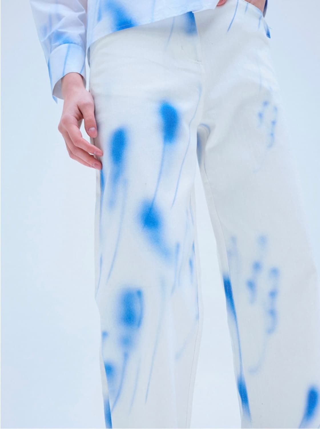 COSMOSS 코스모스 프린티드 데님 바지 상품이미지1