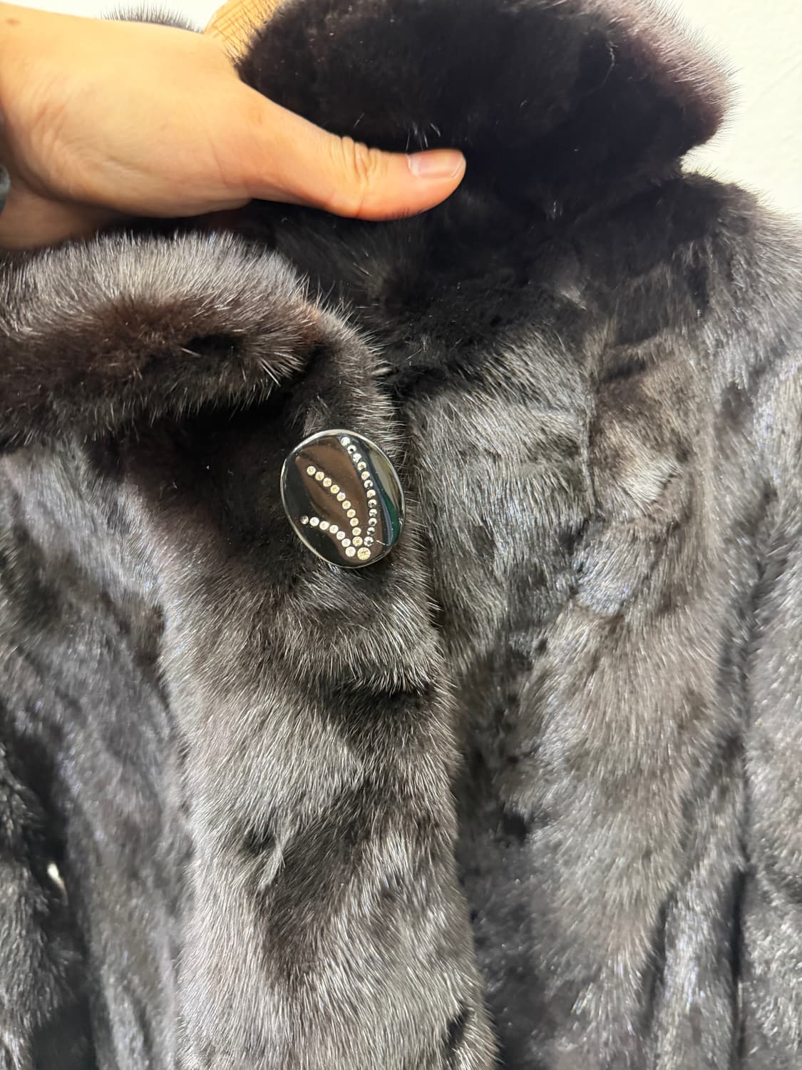 정품) 진도 블랙 밍크 모피 코트 94 상품이미지3