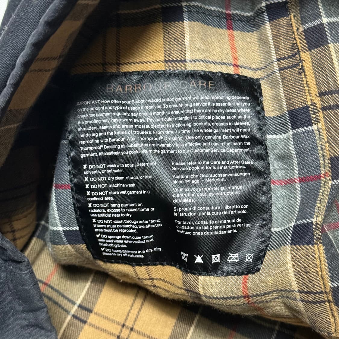 36 바버 인터네셔널 블랙 왁스자켓 상품이미지5