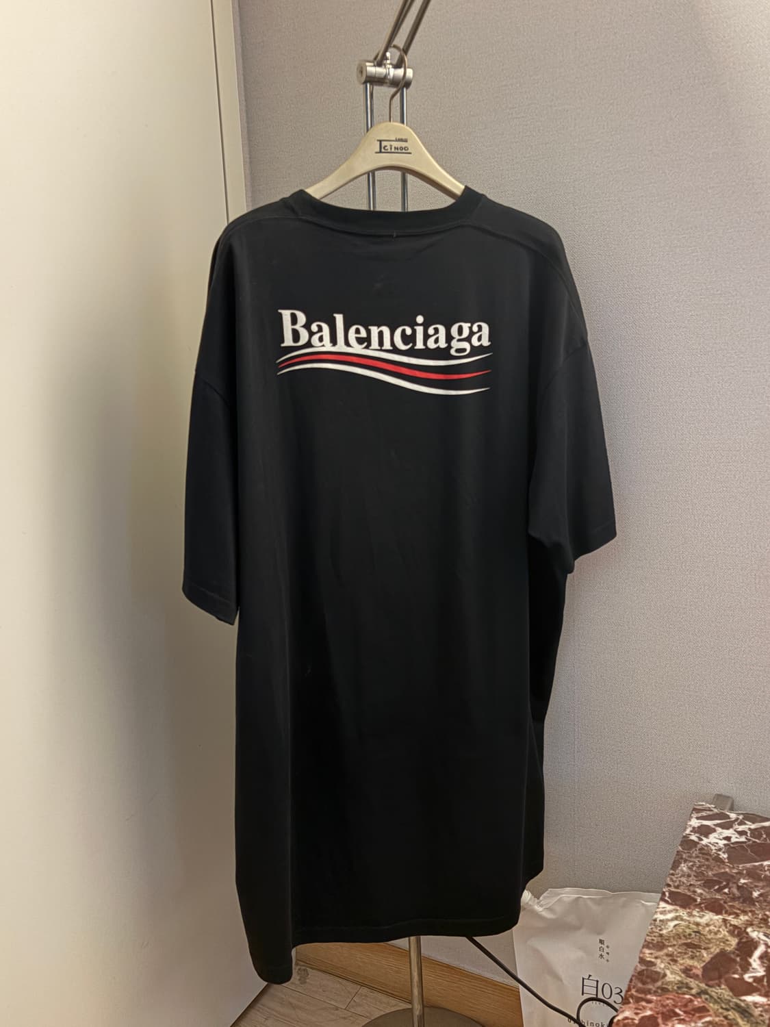 발렌시아가 웨이브로고 반팔 블랙L 상품이미지2