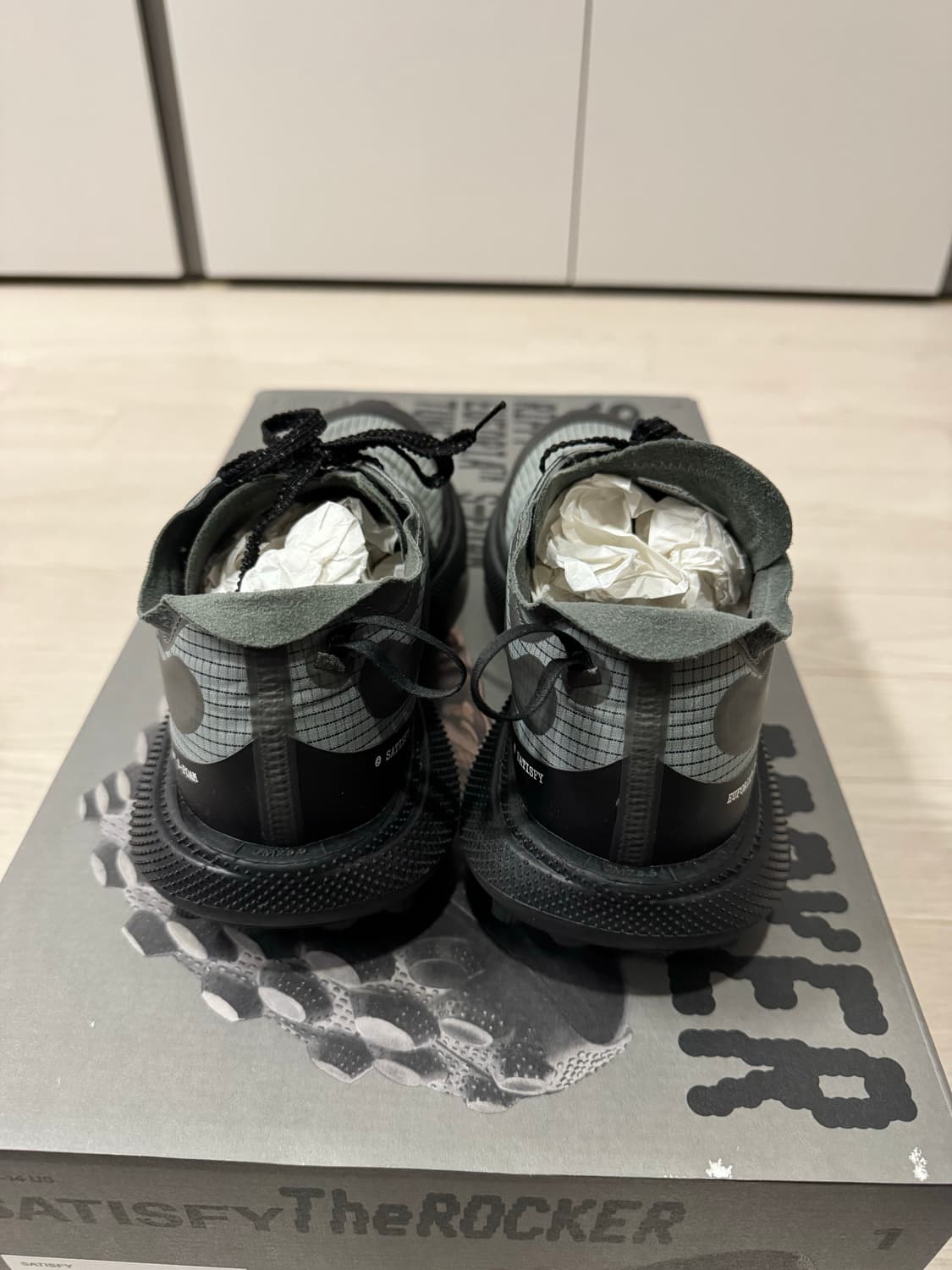 새티스파이 더라커 섀도우 255 상품이미지6