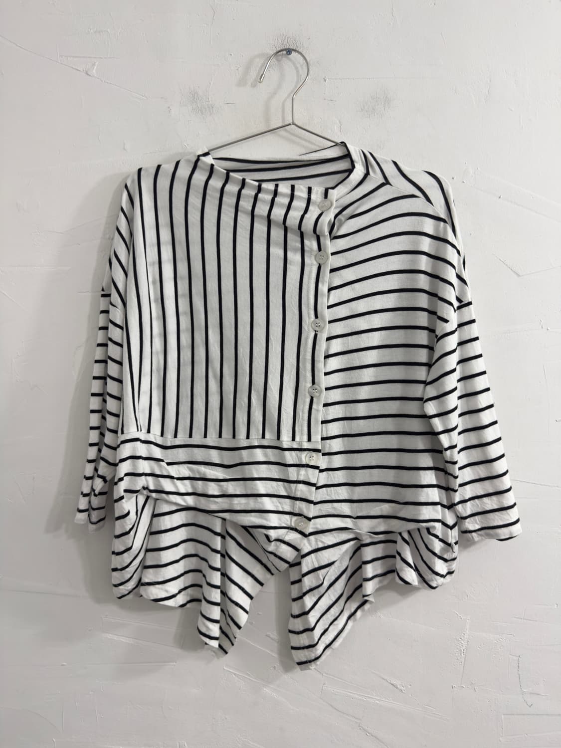 kawa okada stripe design cardigan 상품이미지4