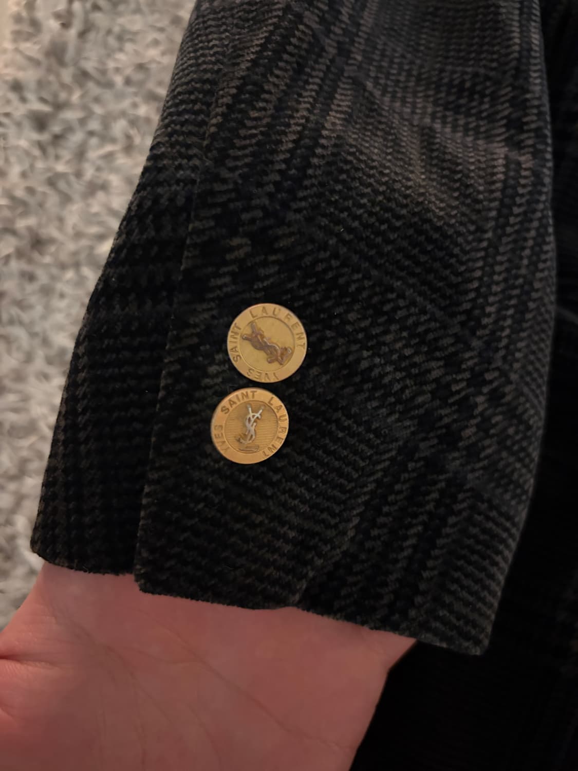 입생로랑 벨벳 클래식 자켓 100 상품이미지4