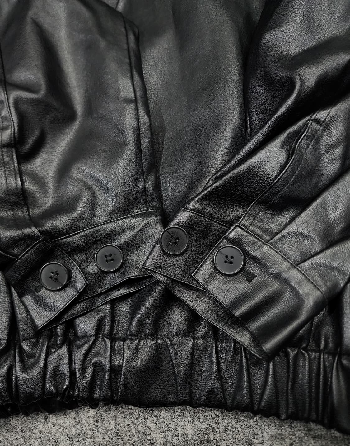 로웰 빈티지 비건 레더 오버핏 후드자켓 F 상품이미지5