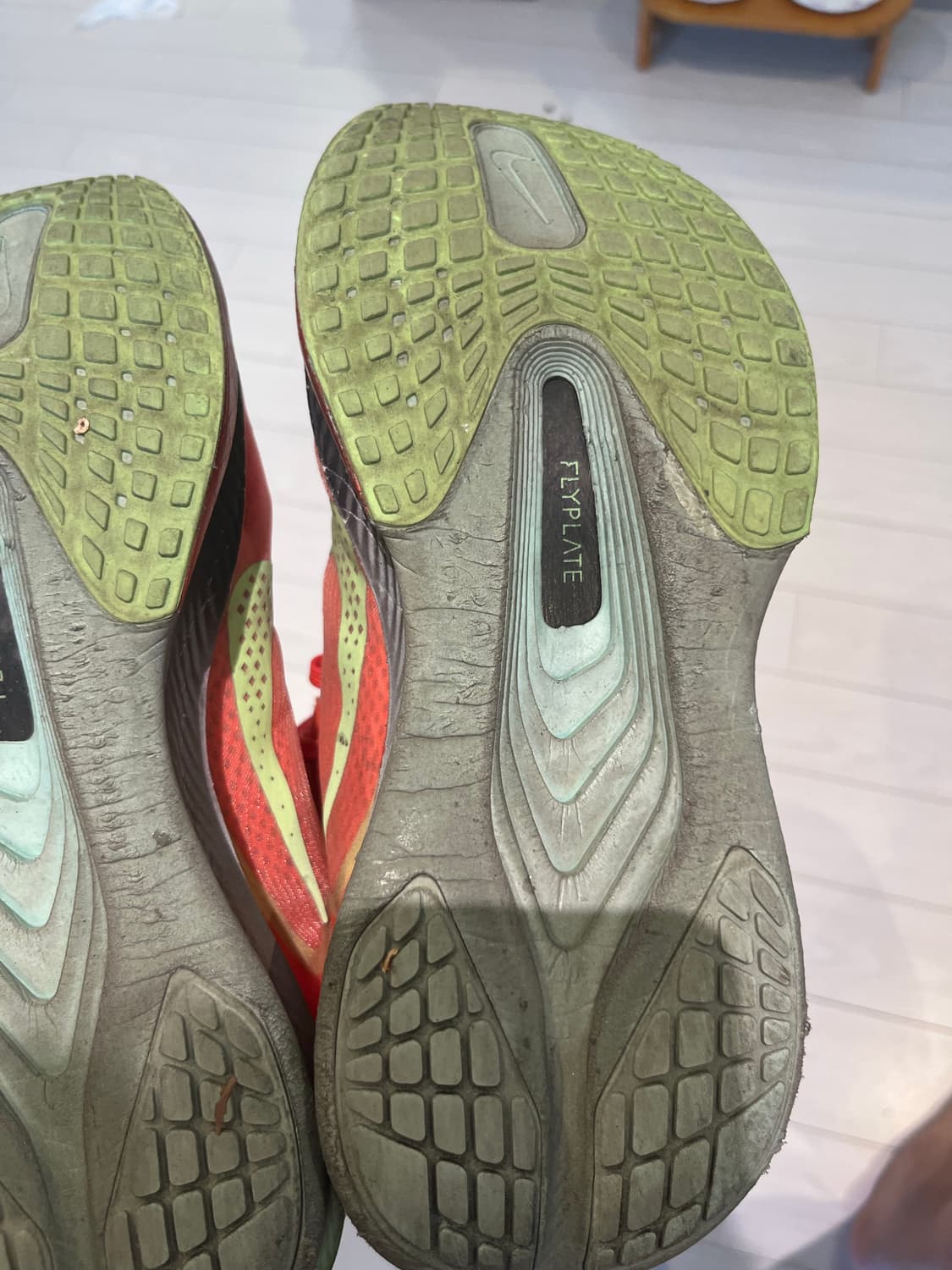 나이키 러닝화 줌플라이6 상품이미지3