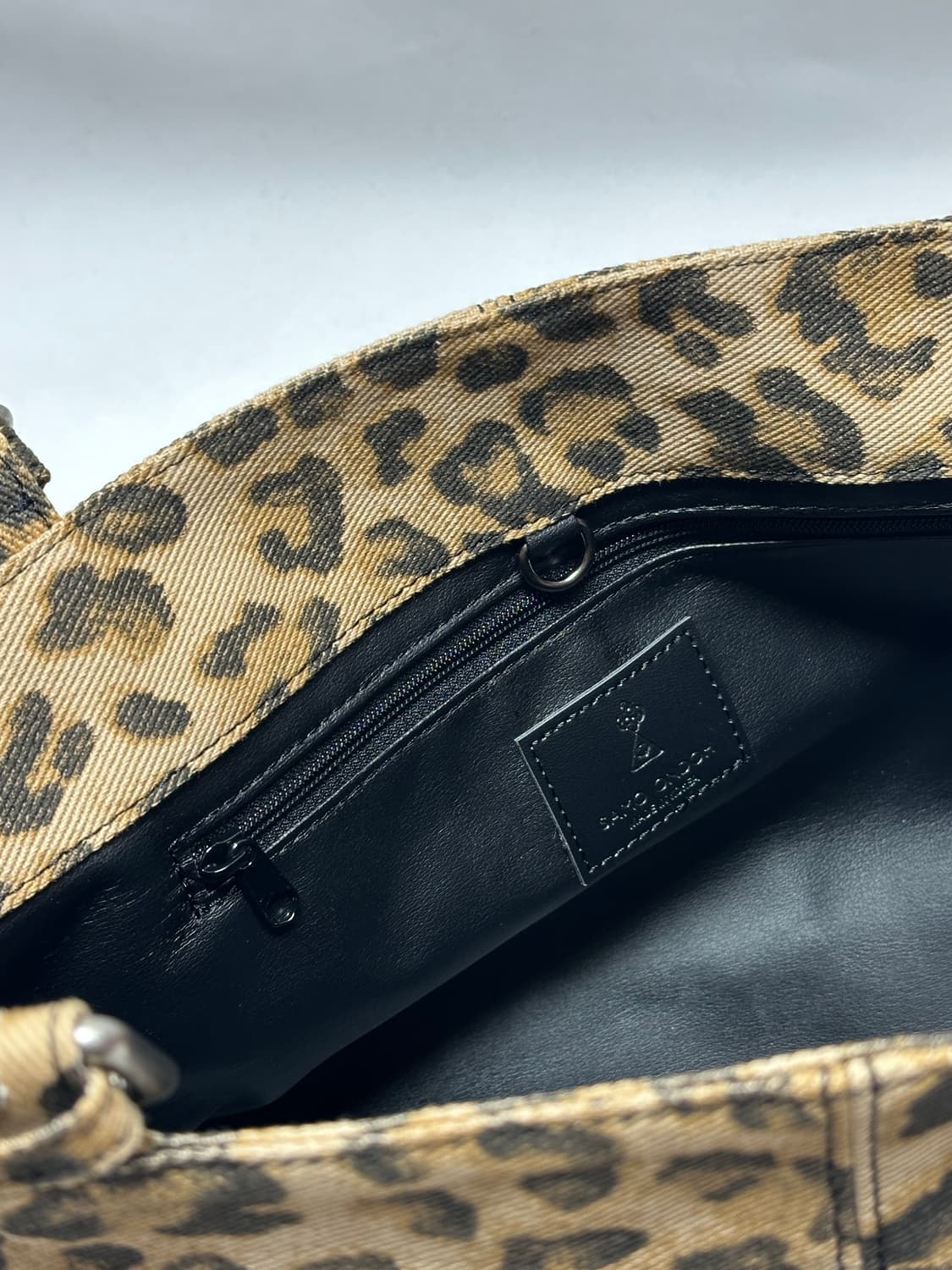 한소희 착용 /세이모온도 르 벨트 백 M 데님 레오파드 호피 가방 새제품 상품이미지3