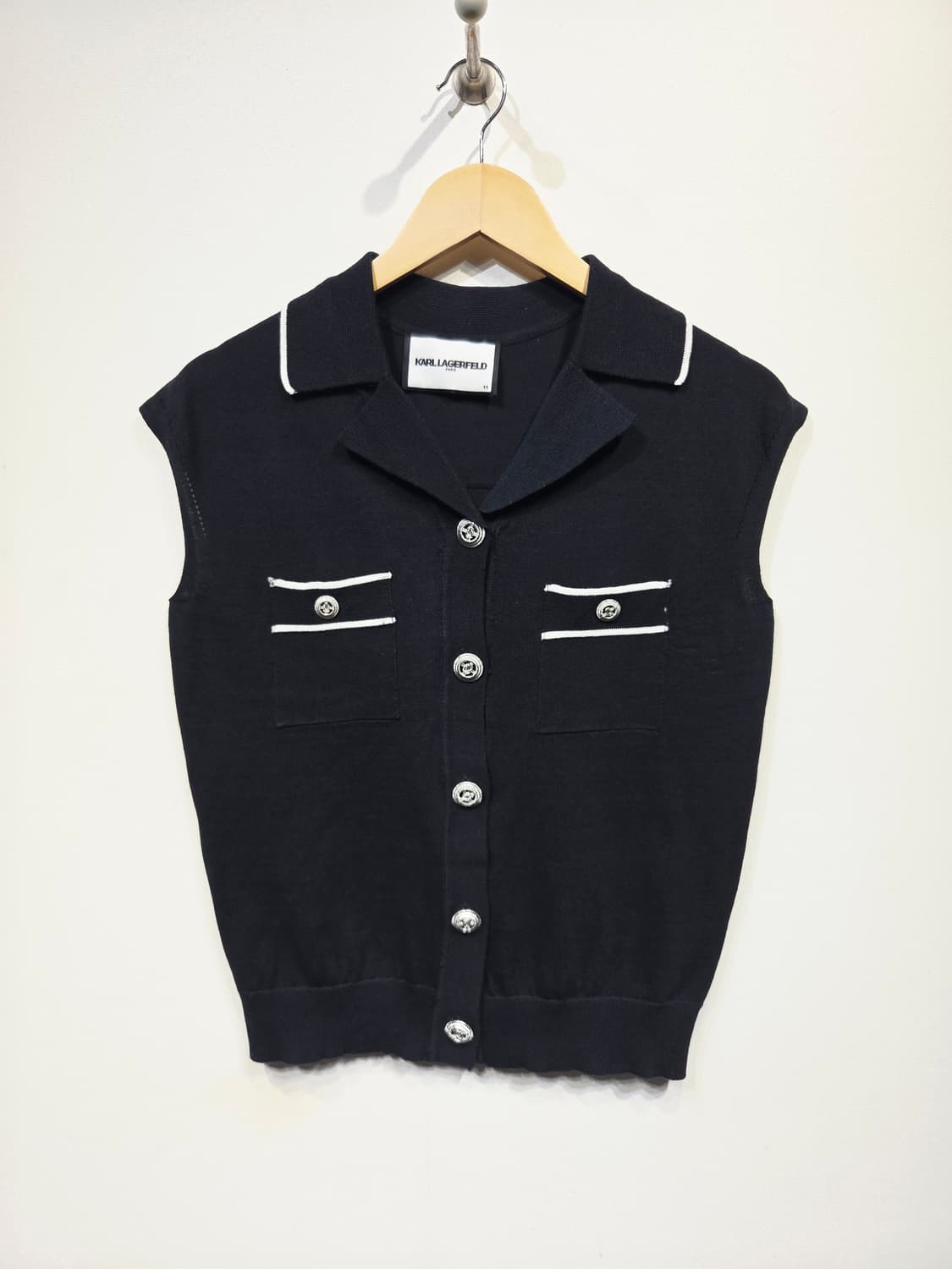 KARL LAGERFELD 칼라거펠트 파리 배색 카라 니트 베스트 상품이미지1