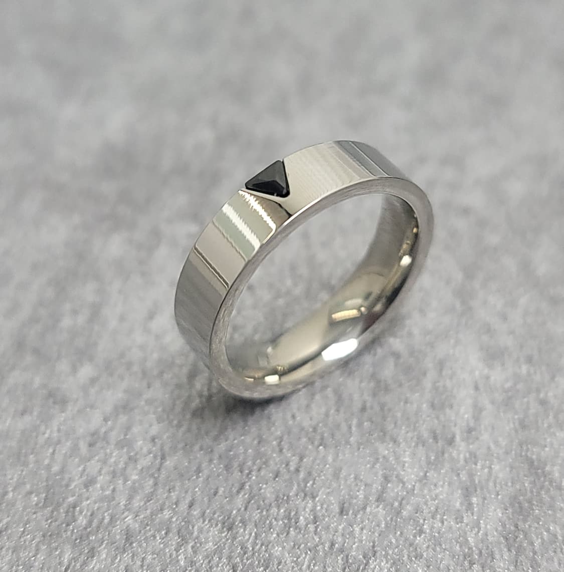Black point ring 블랙 포인트반지 상품이미지1