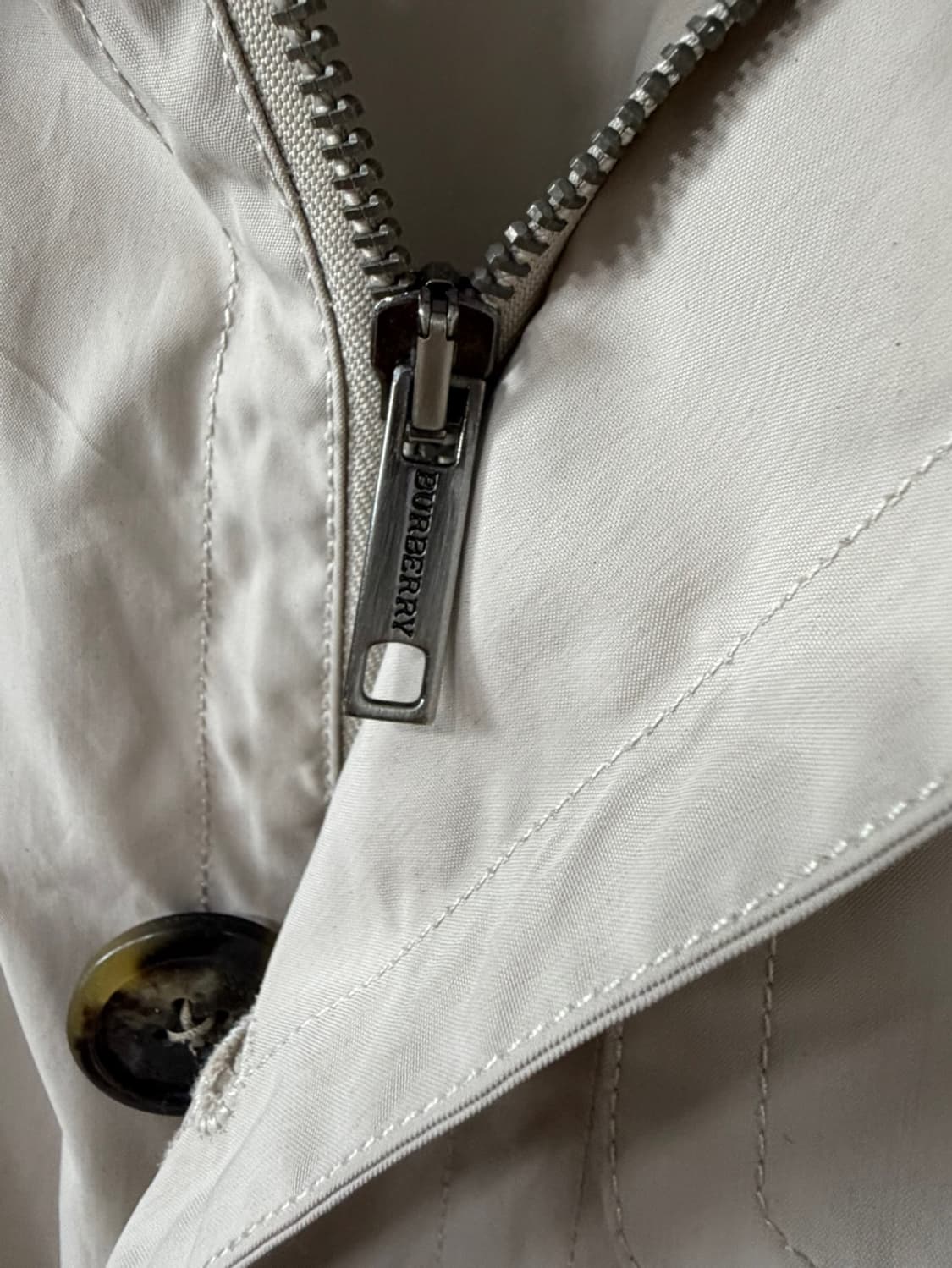 버버리 런던 사파리 자켓  상품이미지7