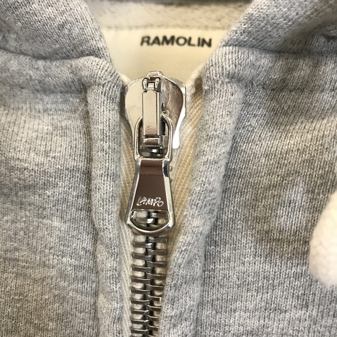 라모랭 RAMOLIN 투웨이 LAMPO지퍼 후드집업 [2] 상품이미지3