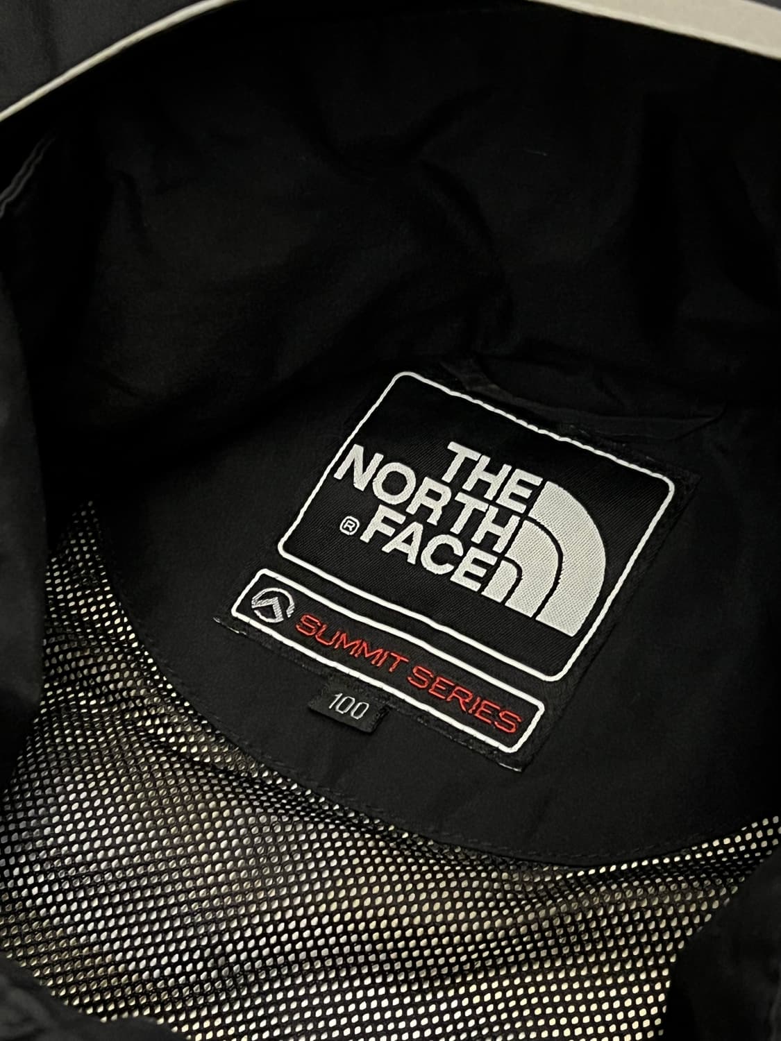 노스페이스 서밋 고어텍스 바람막이 처분  상품이미지4