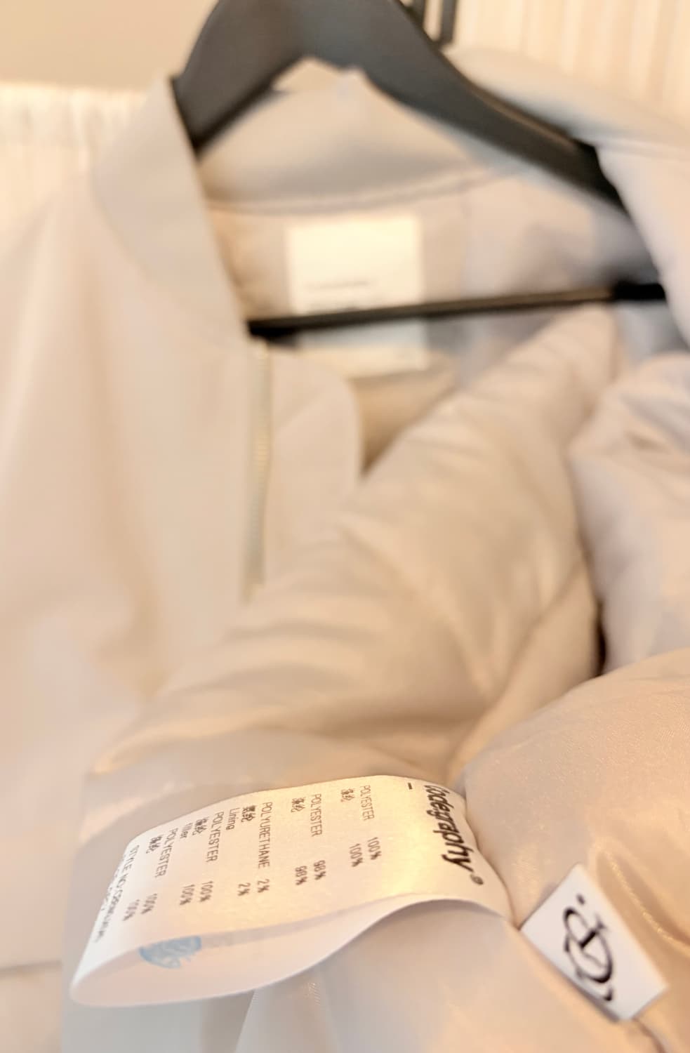 (미착용 새상품) 코드그라피 봄버 자켓 그레이 화이트 상품이미지3