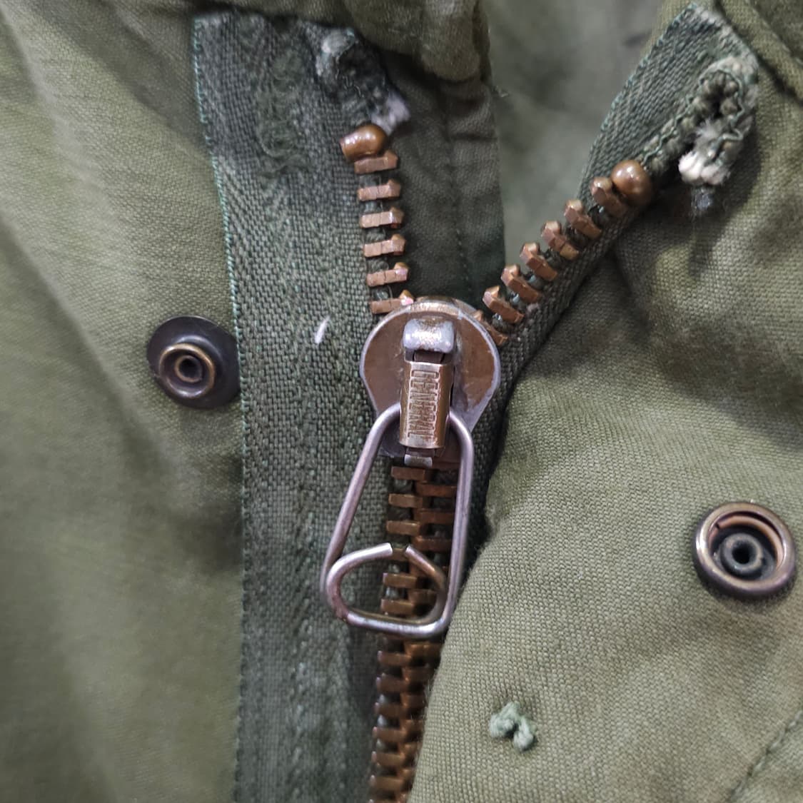 미군 오리지널 M65 필드자켓- 스몰레귤러 상품이미지9